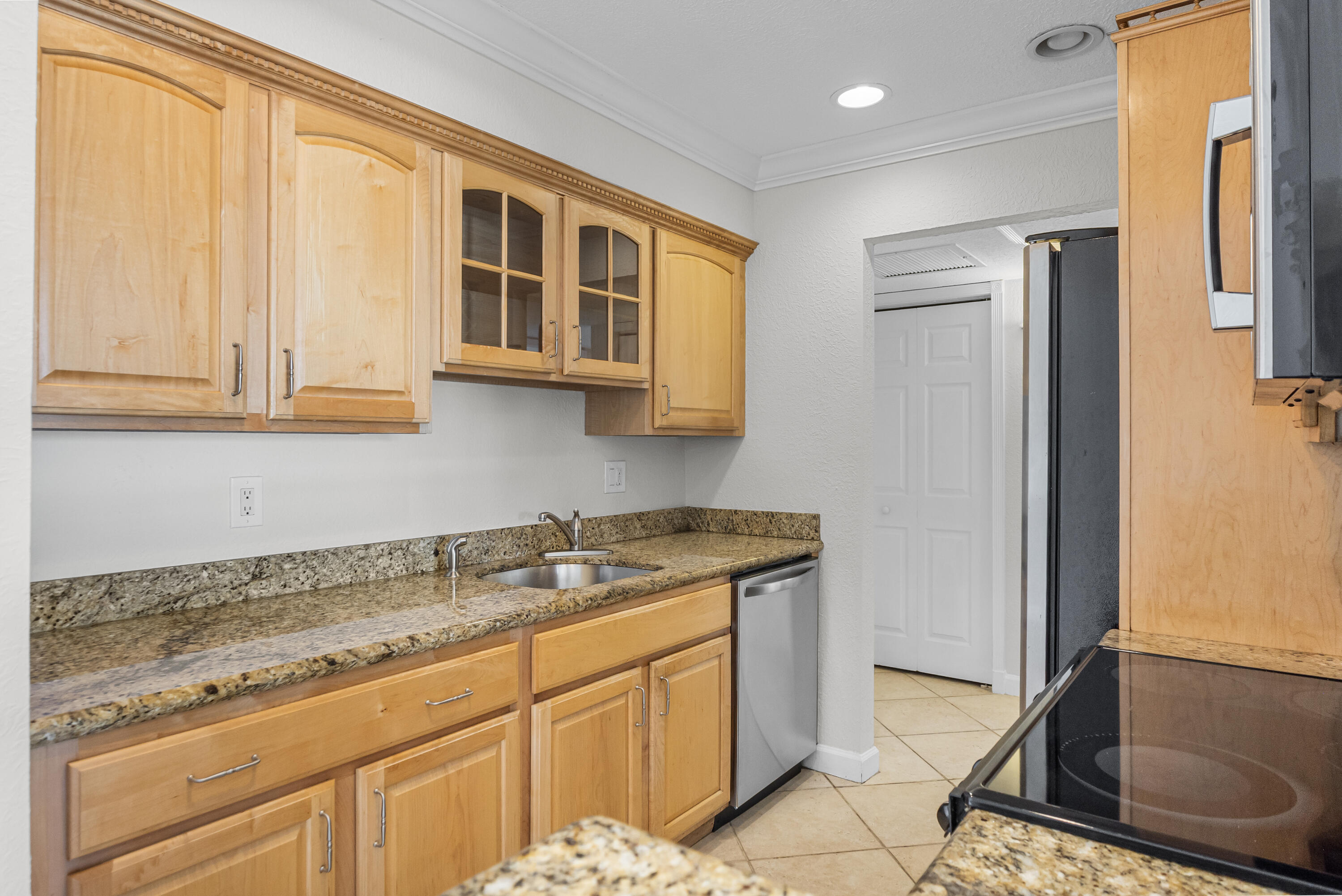 1515 E Broward Boulevard 426