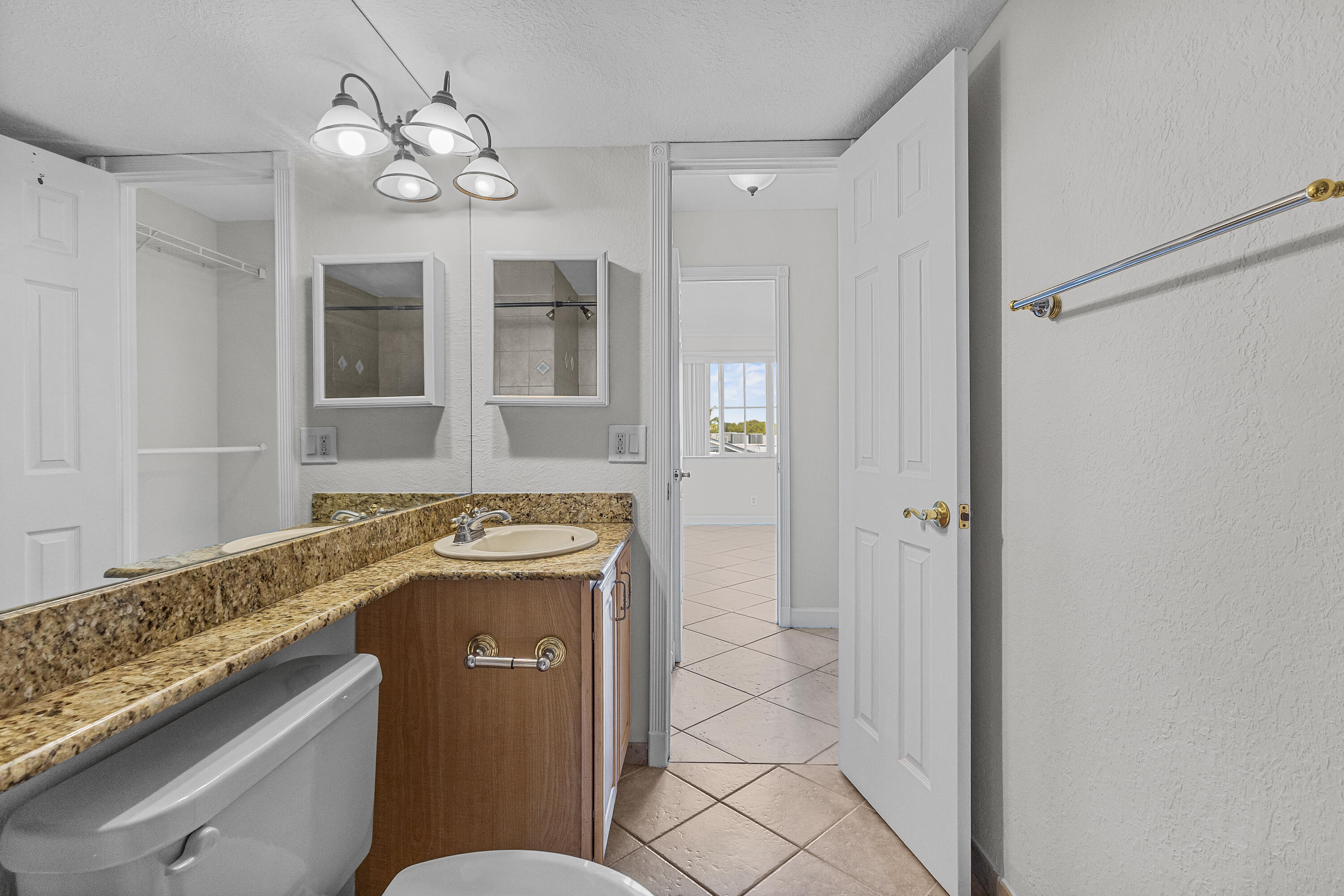 1515 E Broward Boulevard 426