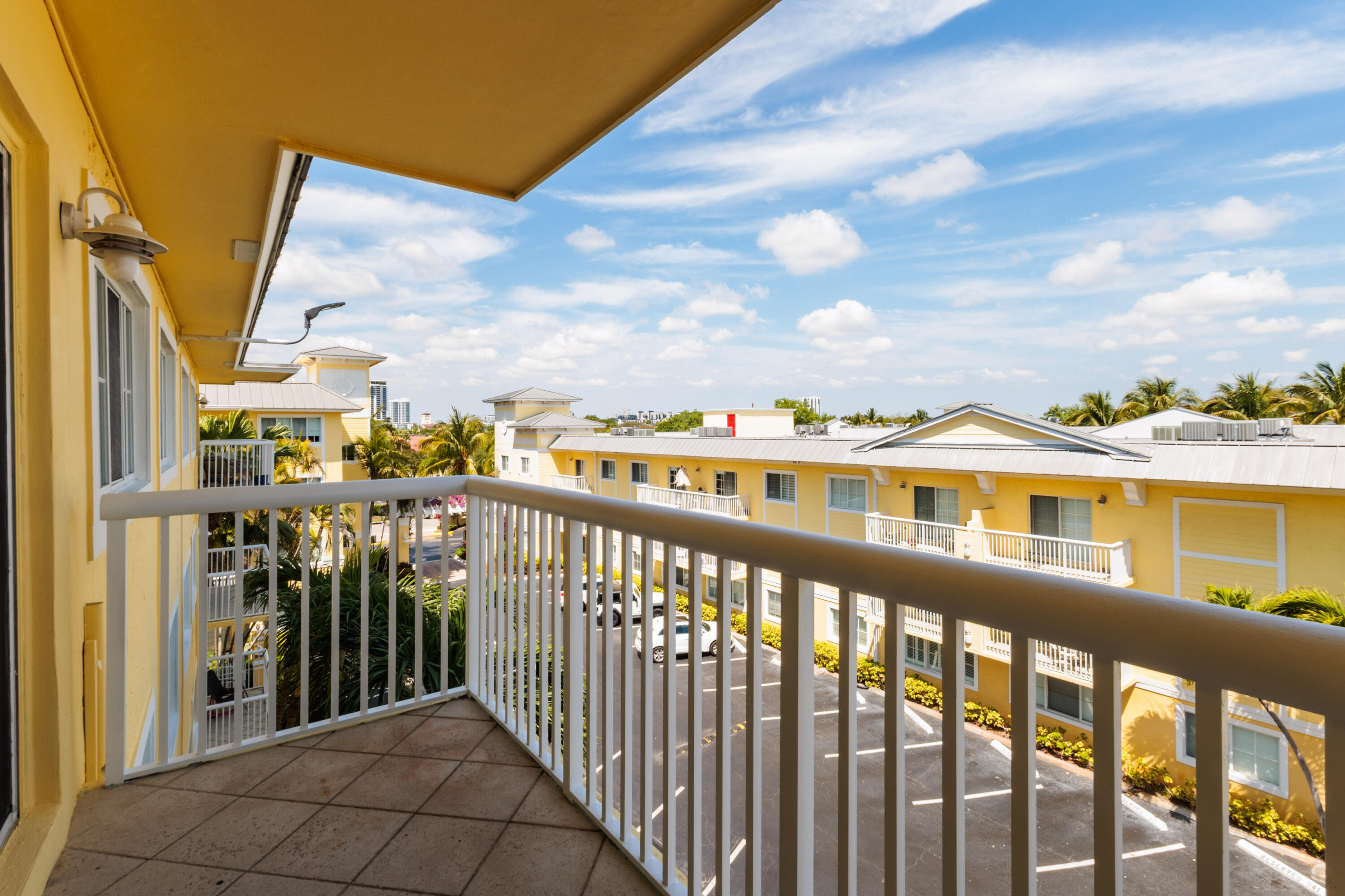 1515 E Broward Boulevard 426