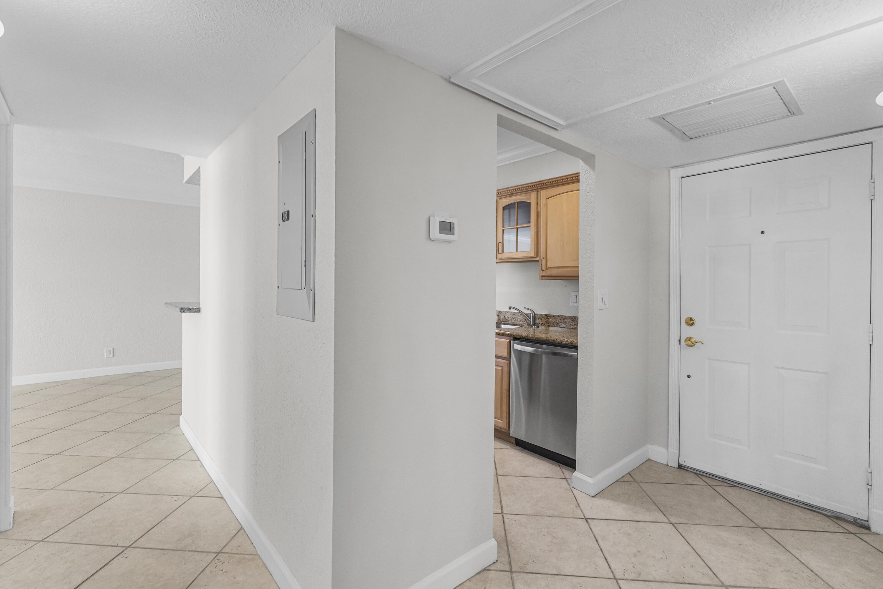 1515 E Broward Boulevard 426