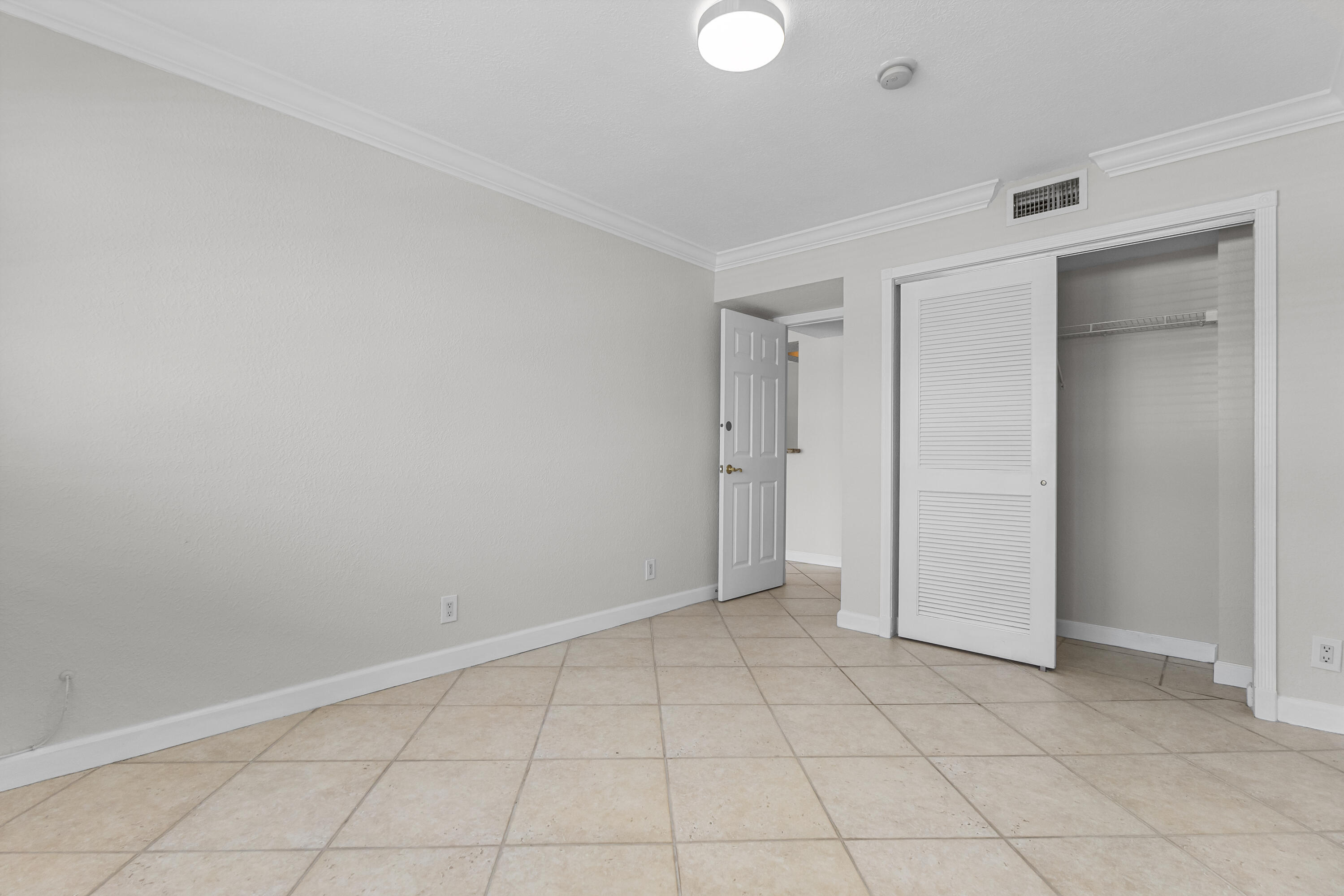 1515 E Broward Boulevard 426