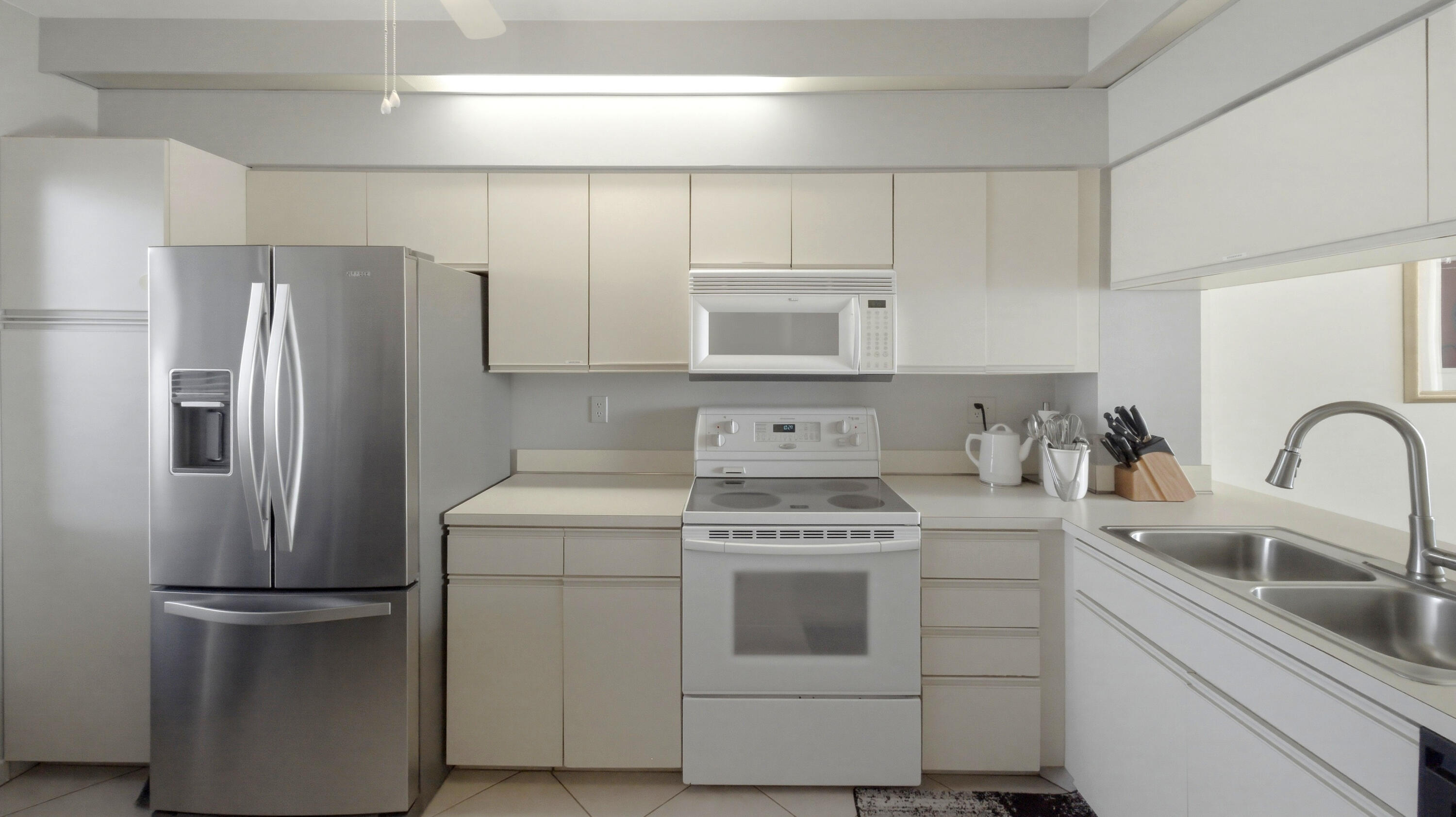 2300 NE 33rd Avenue 506