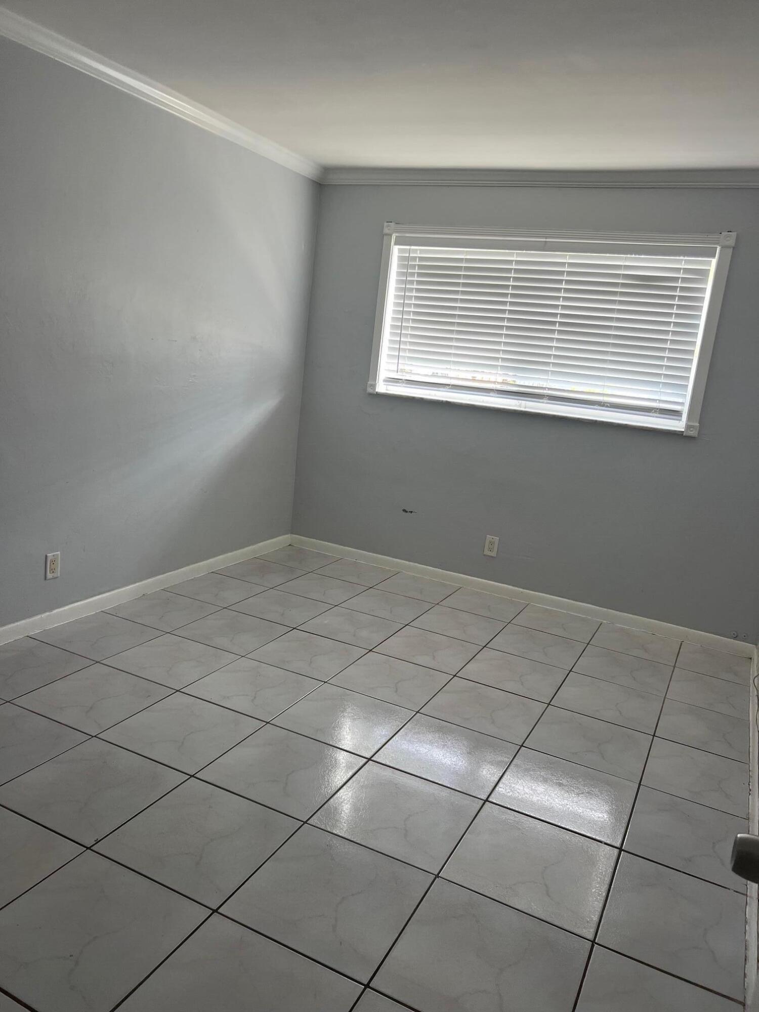 4051 NE 13th Avenue 61-3