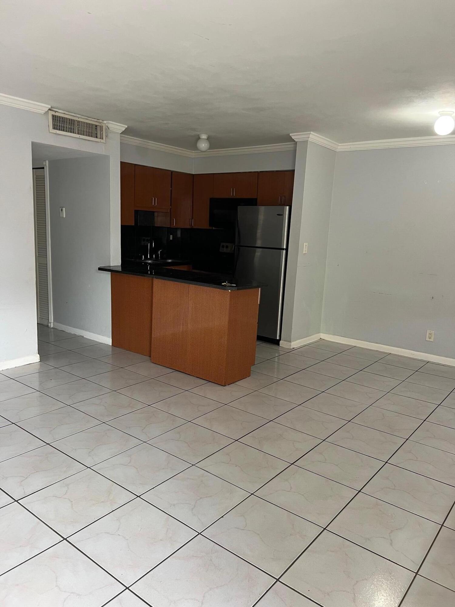 4051 NE 13th Avenue 61-3