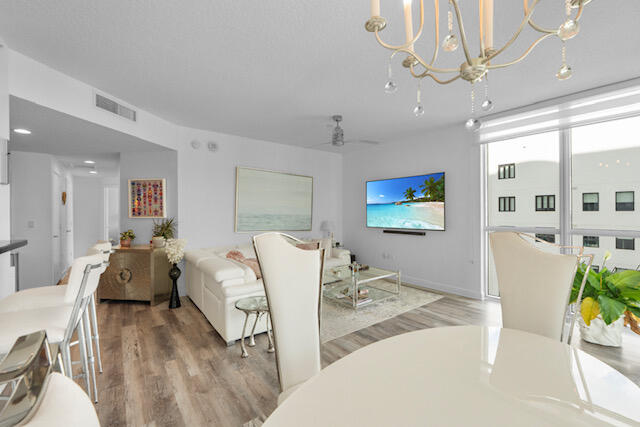 111 SE 8th Avenue 705