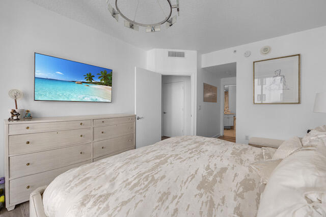 111 SE 8th Avenue 705