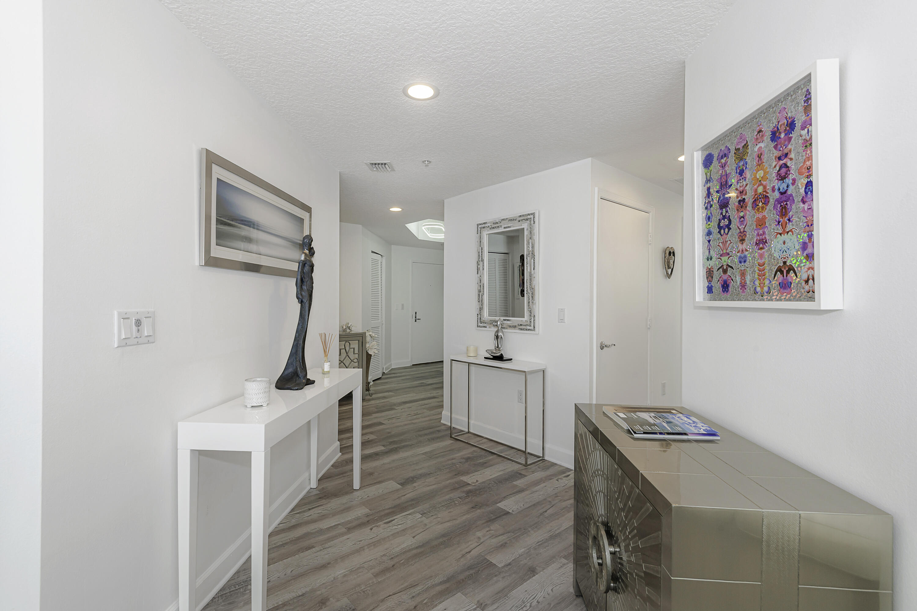 111 SE 8th Avenue 705