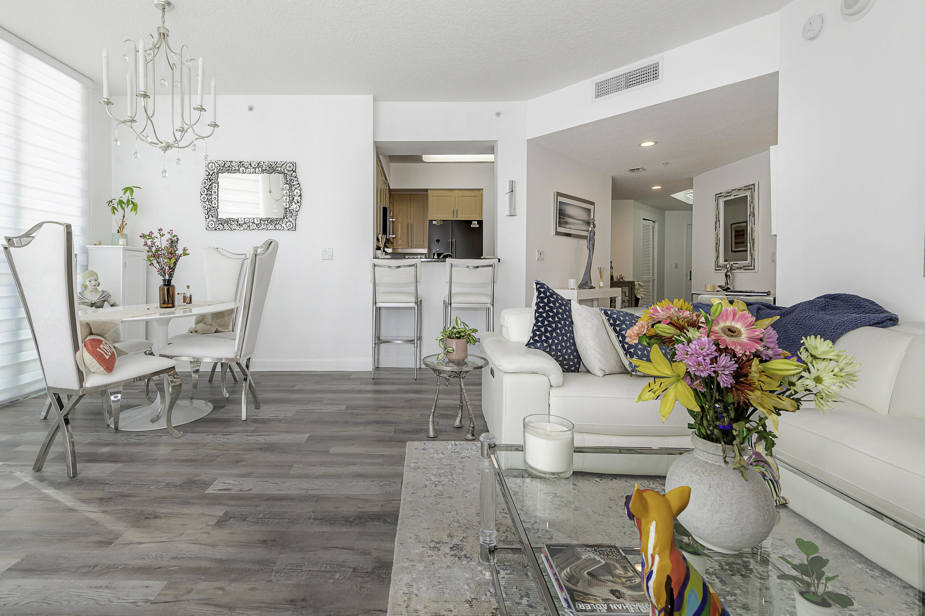 111 SE 8th Avenue 705