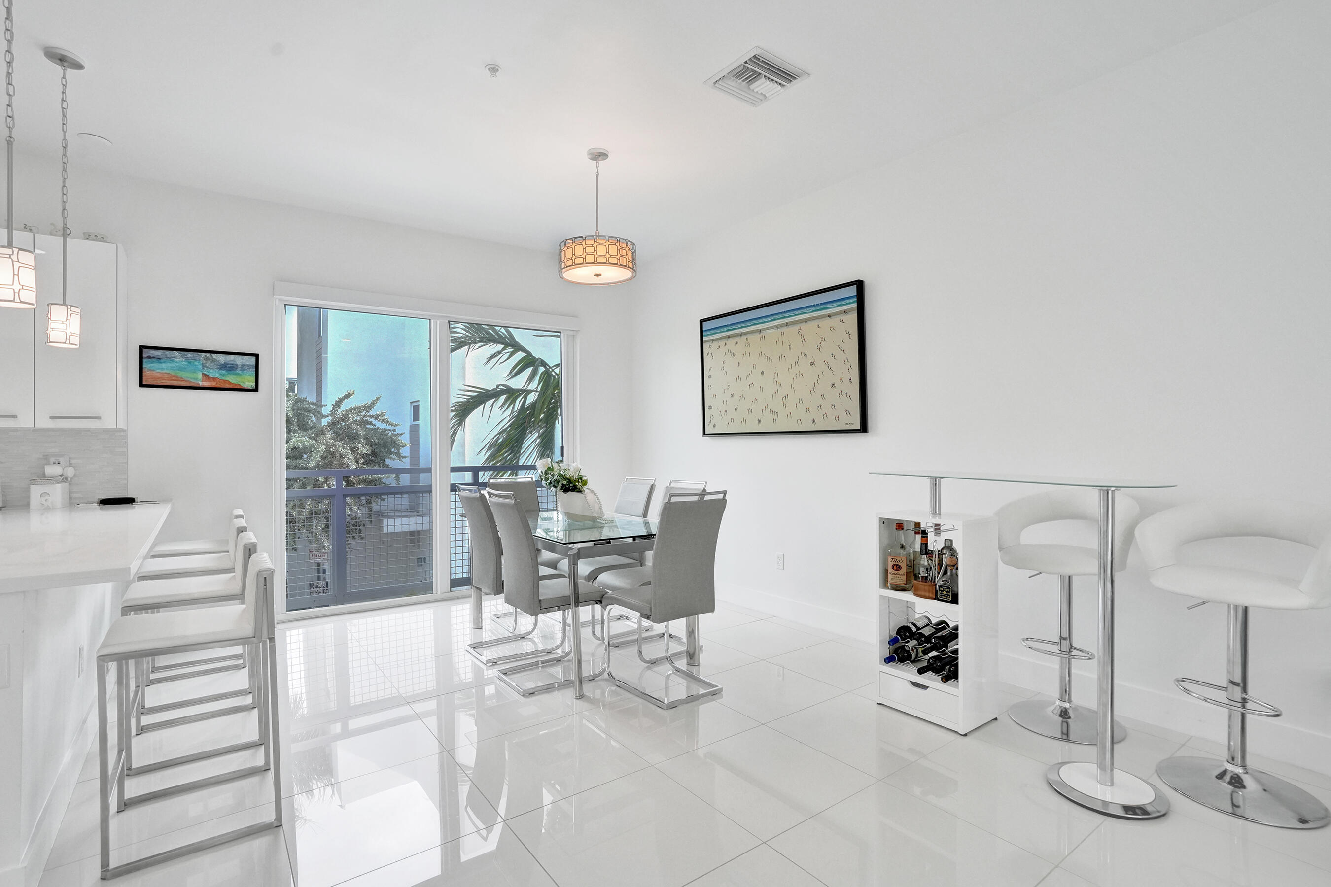 1347 N Ocean Boulevard
