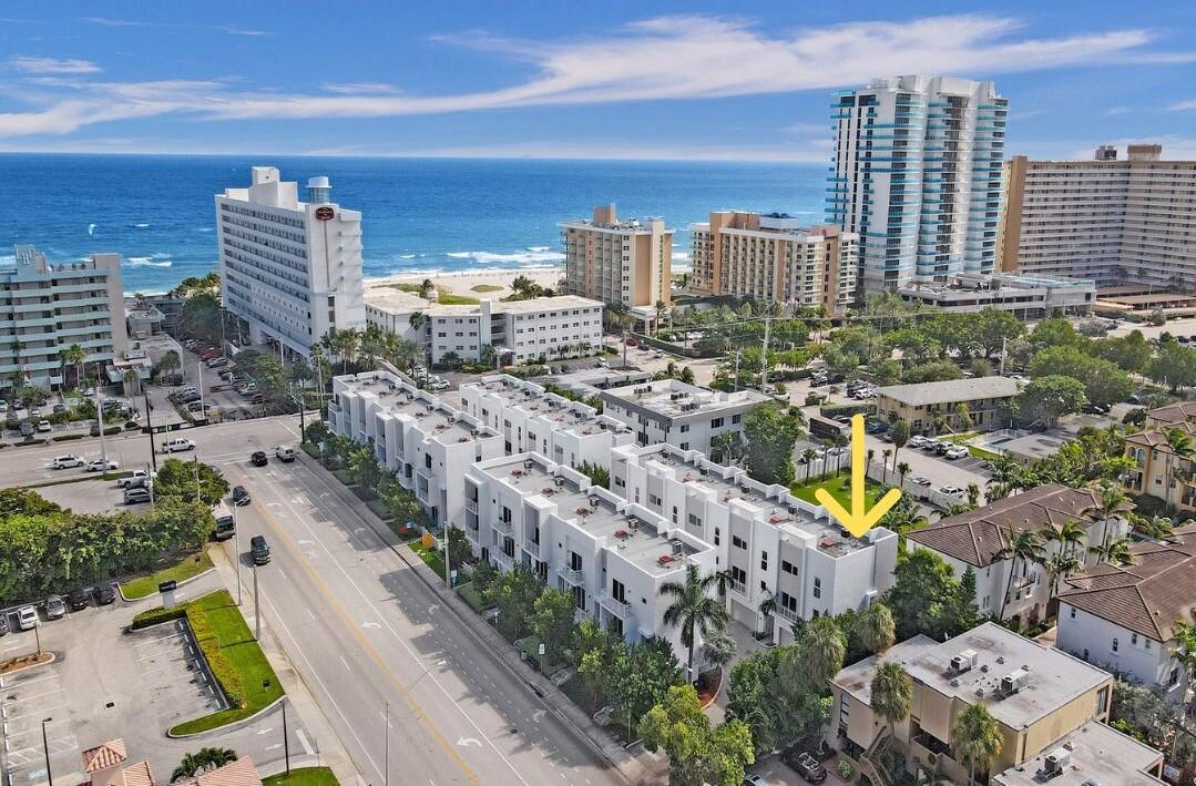 1347 N Ocean Boulevard