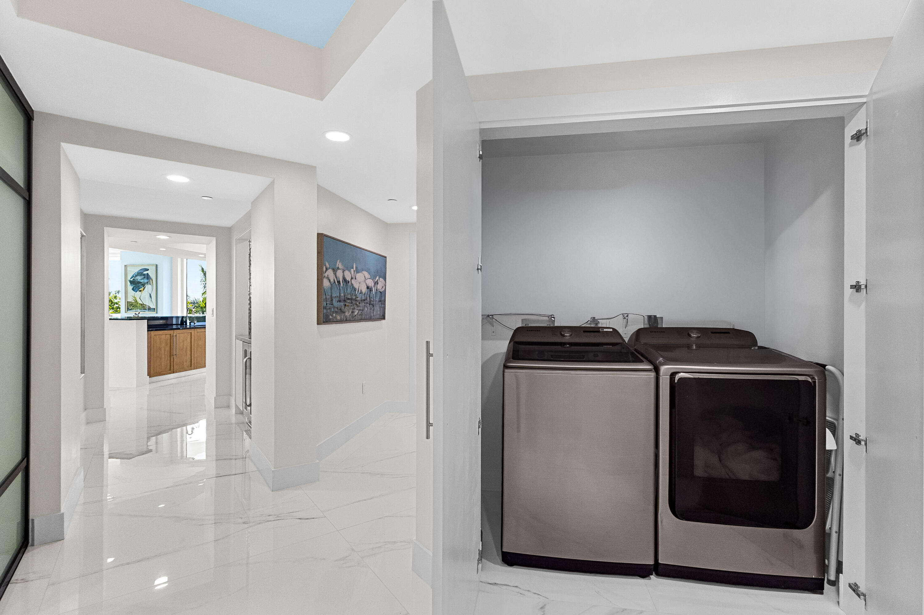 2821 N Ocean Boulevard 405s