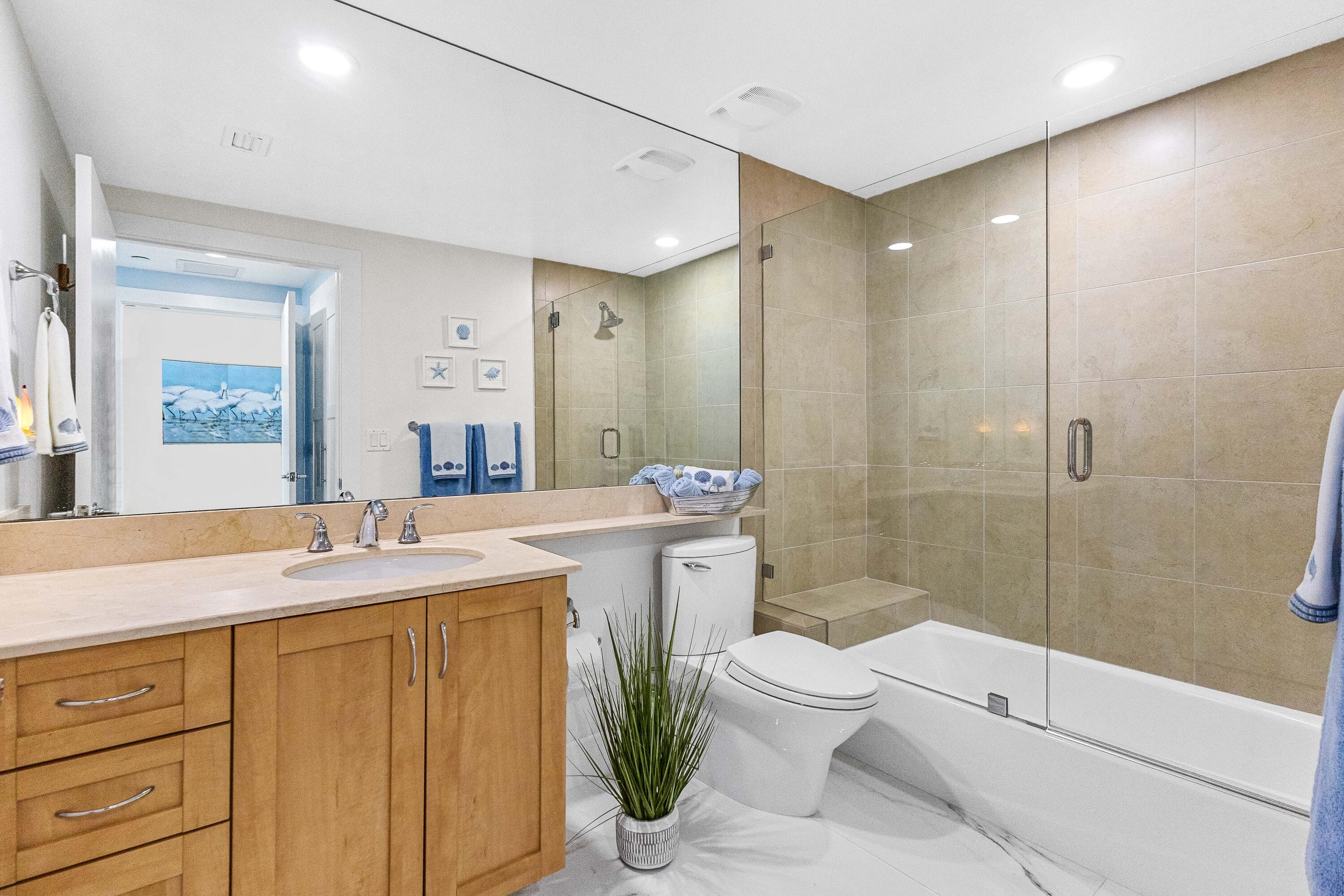 2821 N Ocean Boulevard 405s