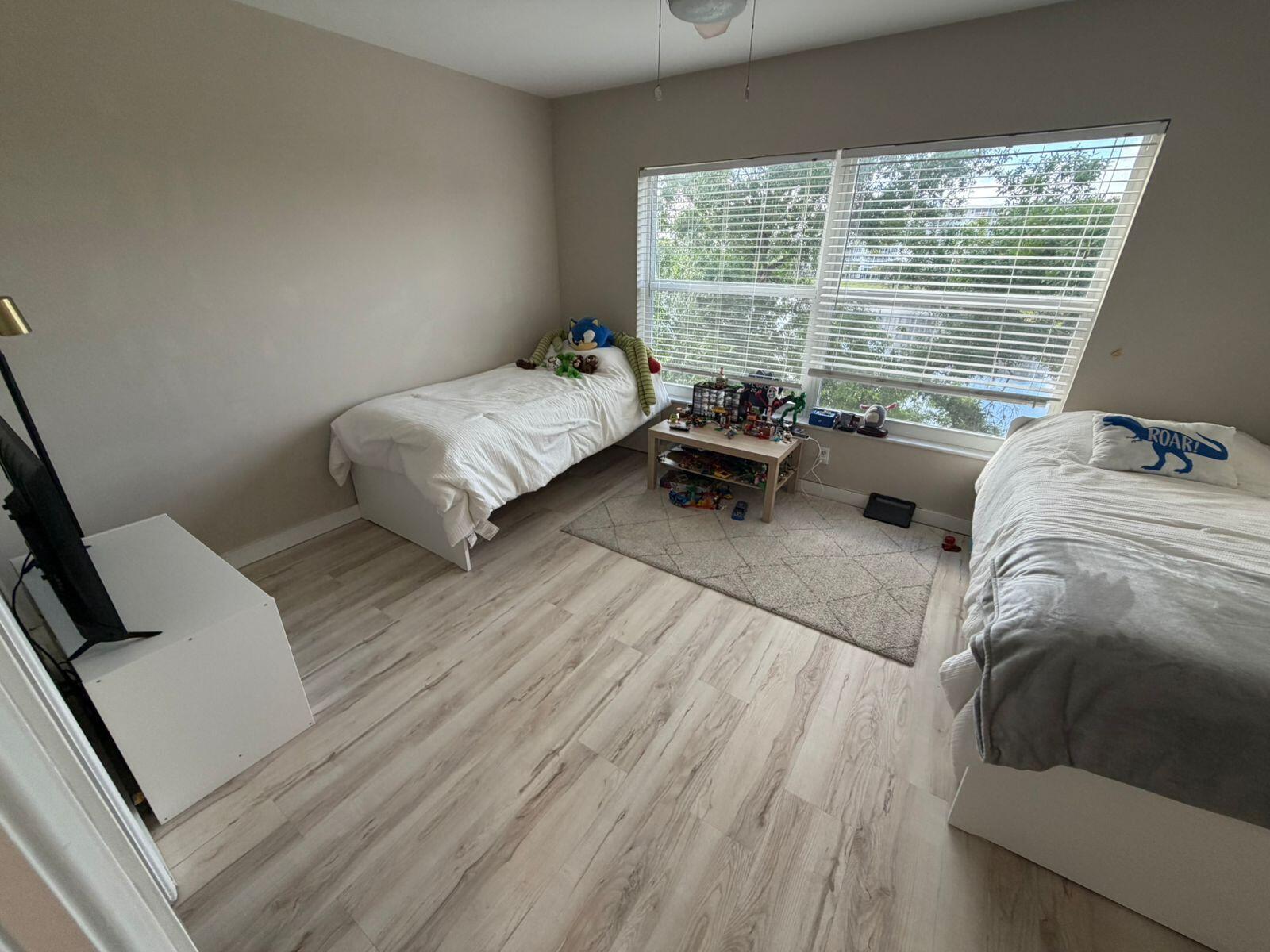 2751 N Palm Aire Drive 402