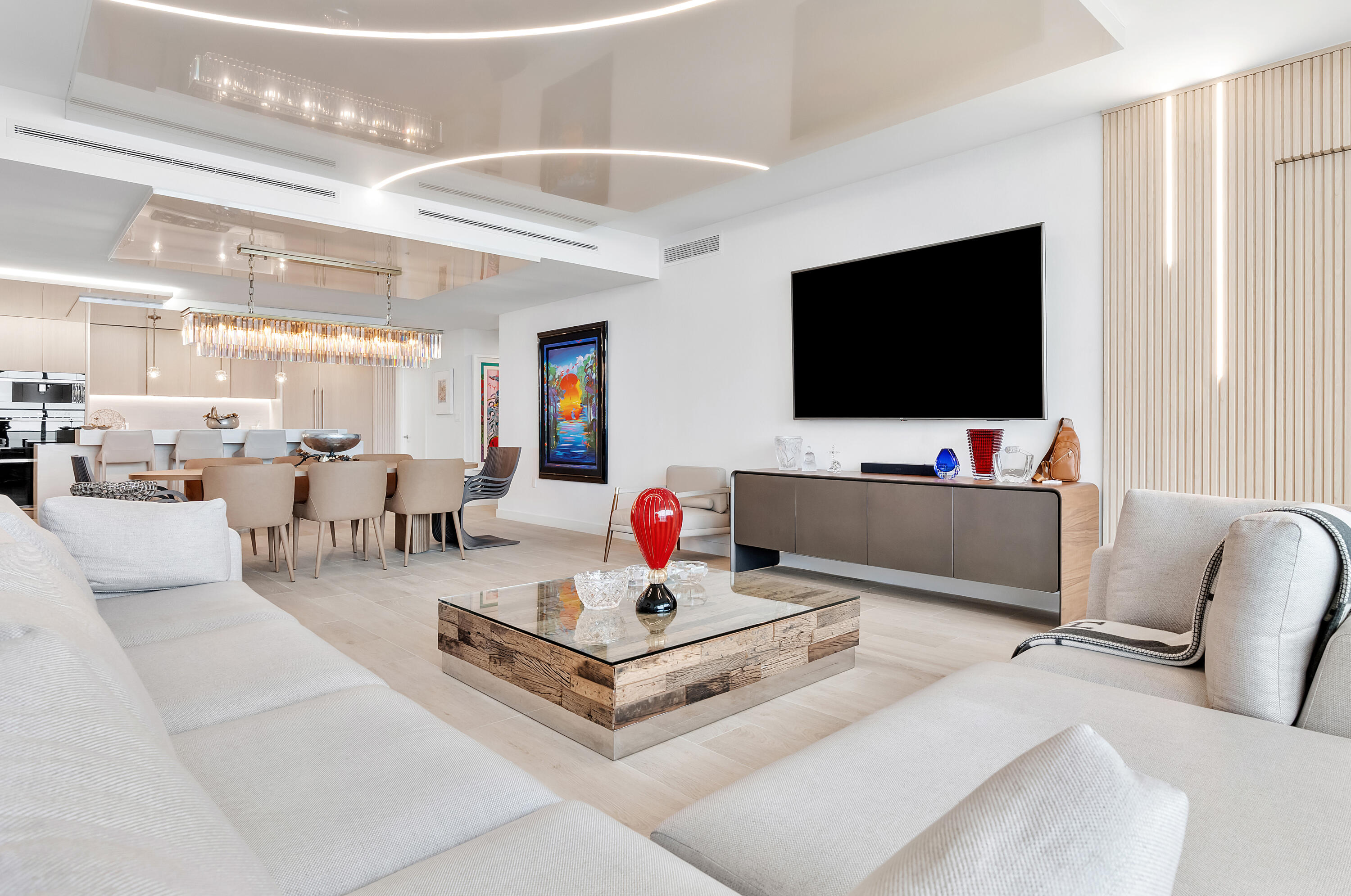 900 N Ocean Boulevard 902