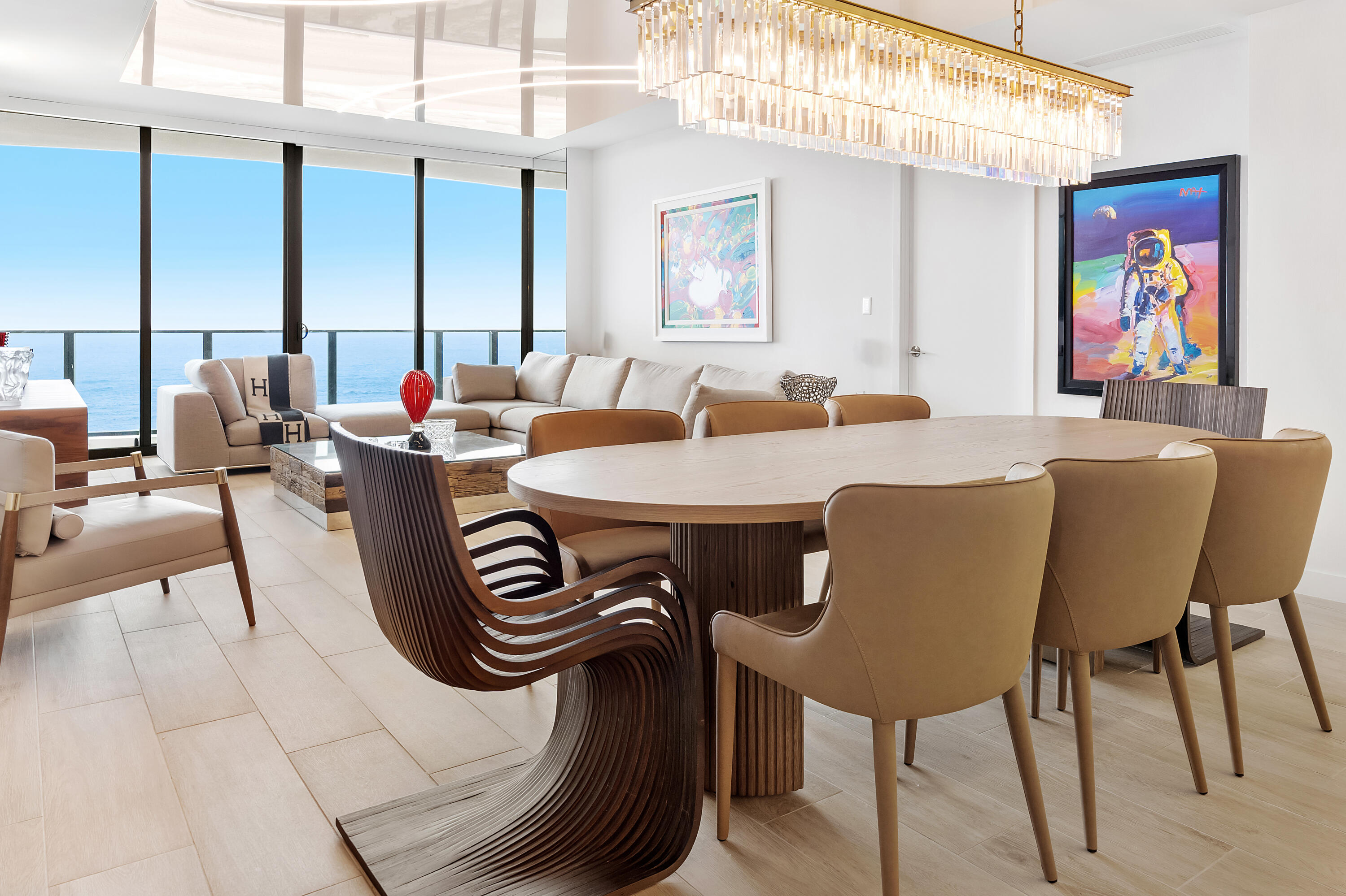 900 N Ocean Boulevard 902