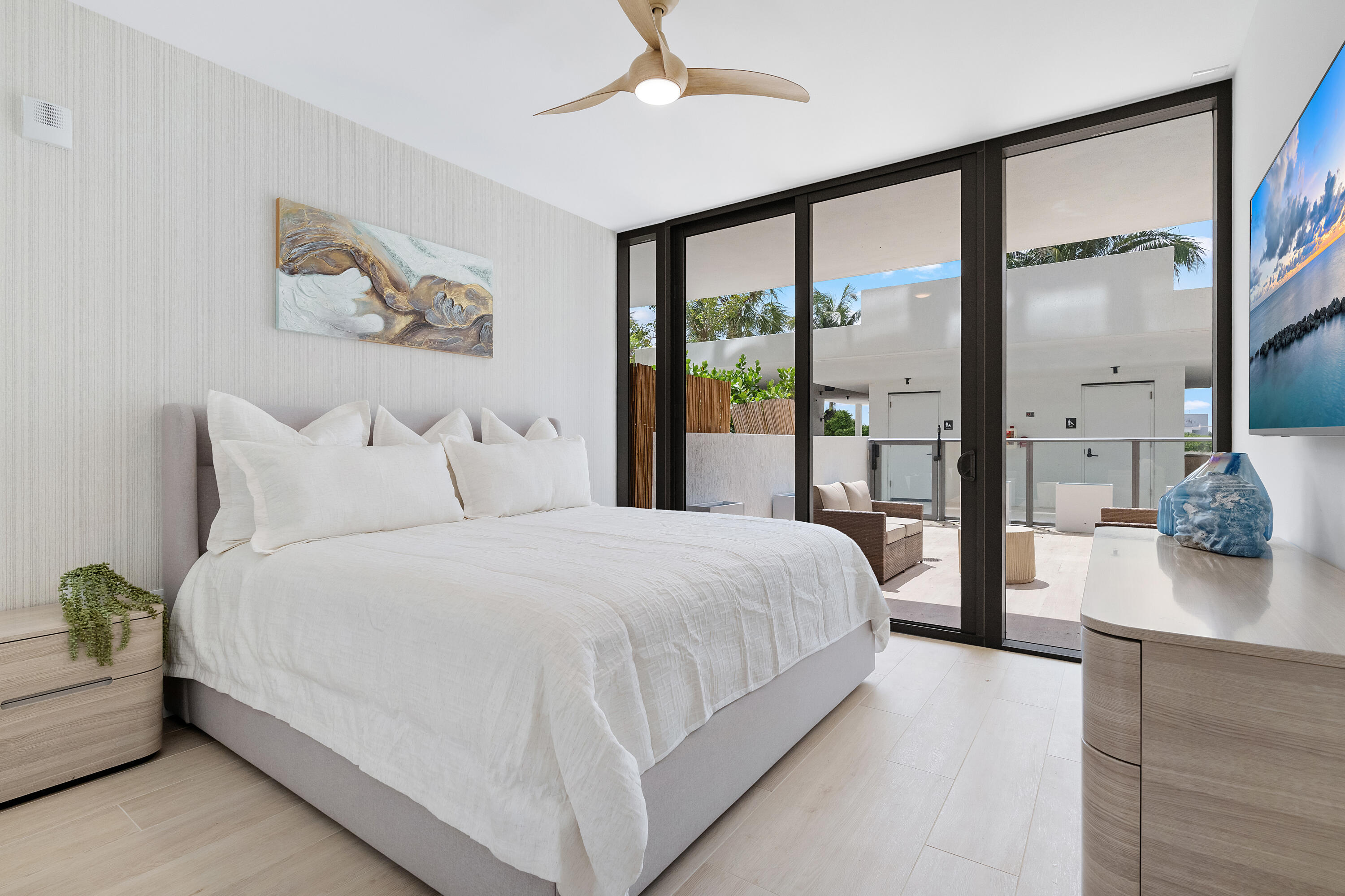 1116 N Ocean Boulevard 304