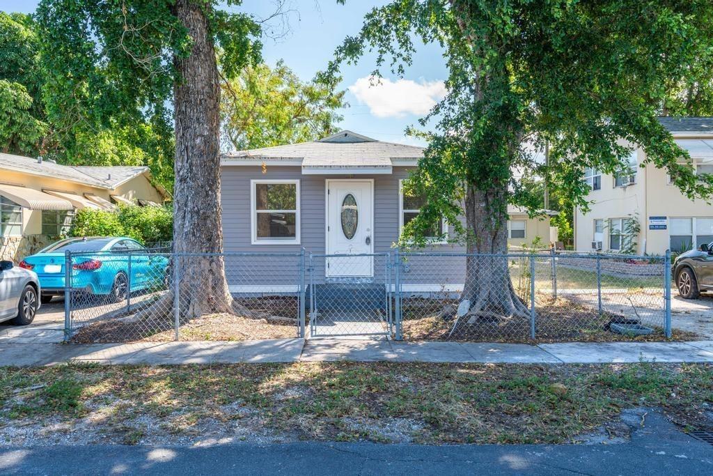 36 SE 13th Terrace