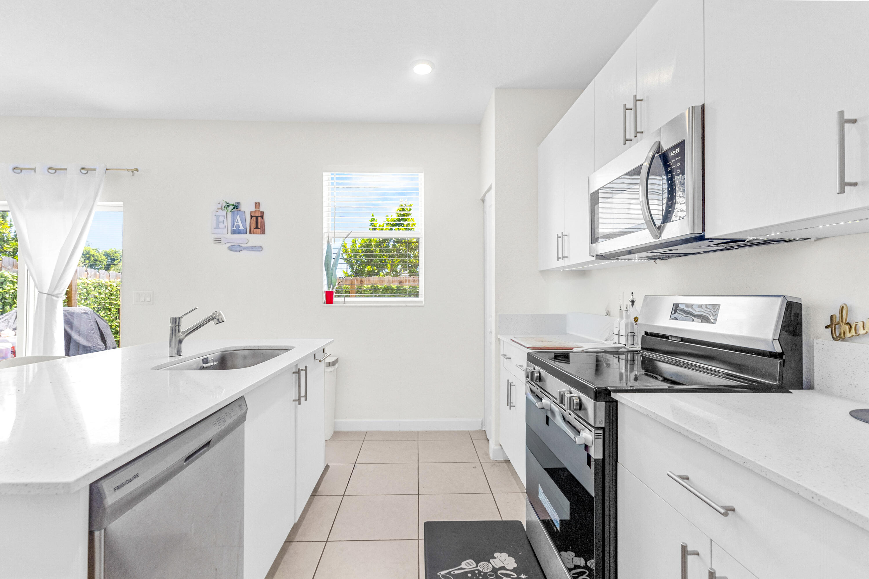 2688 NW 55th Terrace