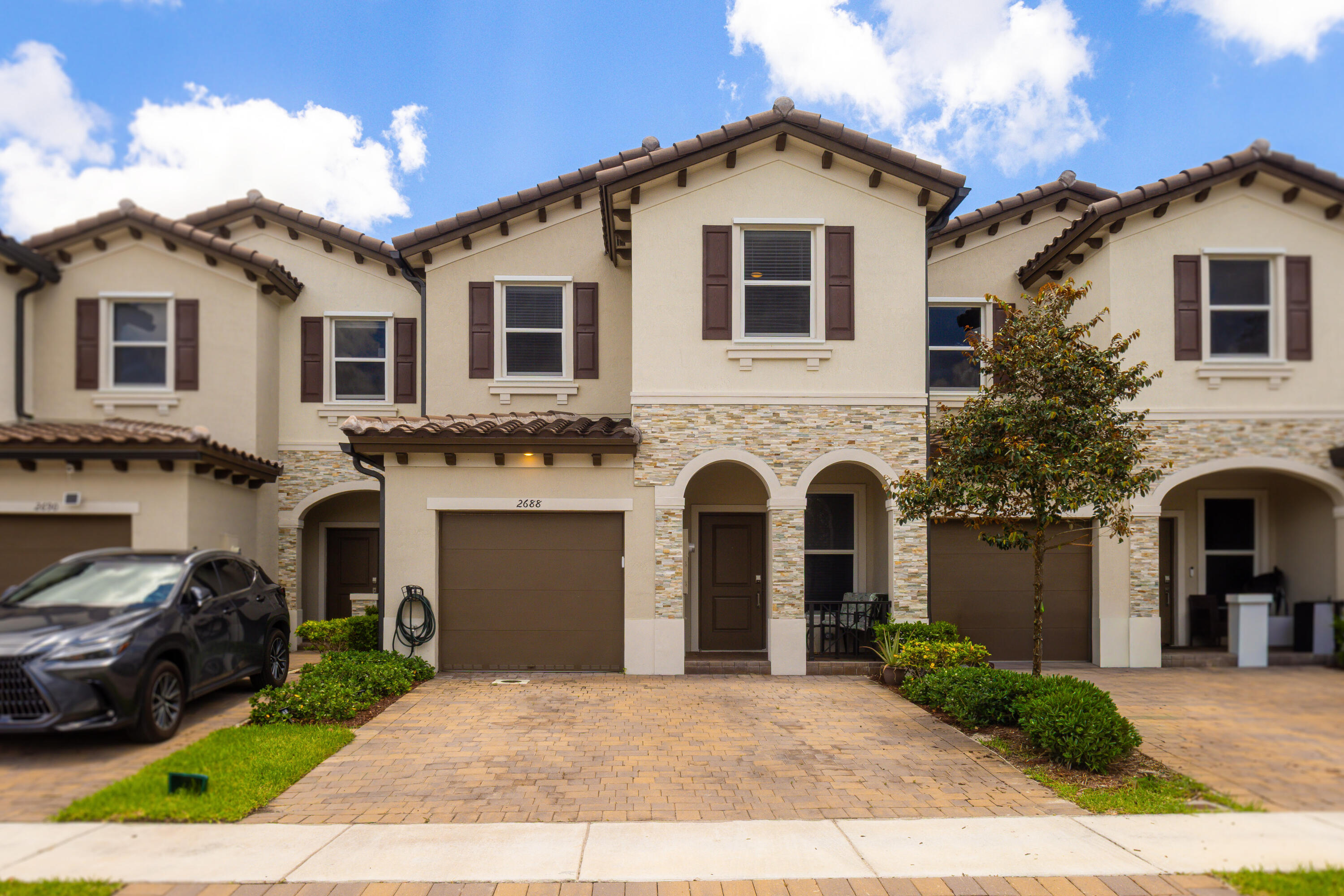 2688 NW 55th Terrace
