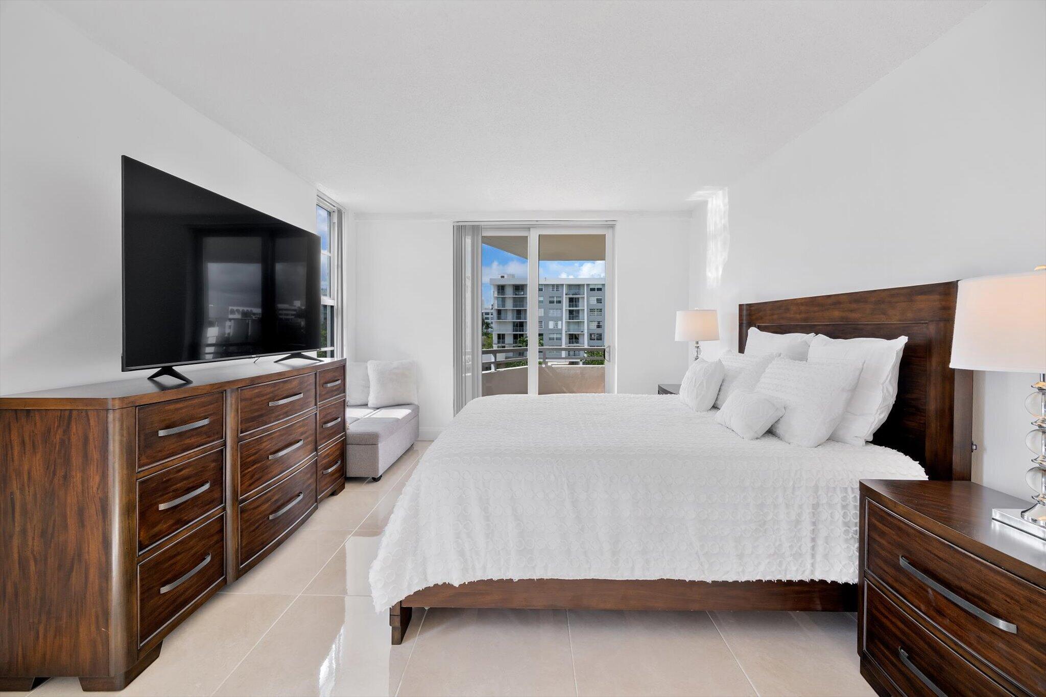 1080 94th Street 411