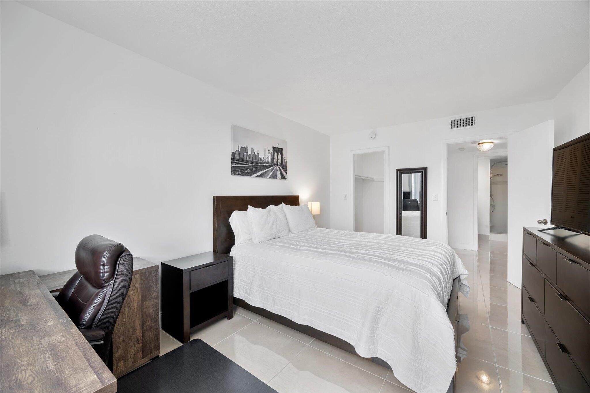 1080 94th Street 411