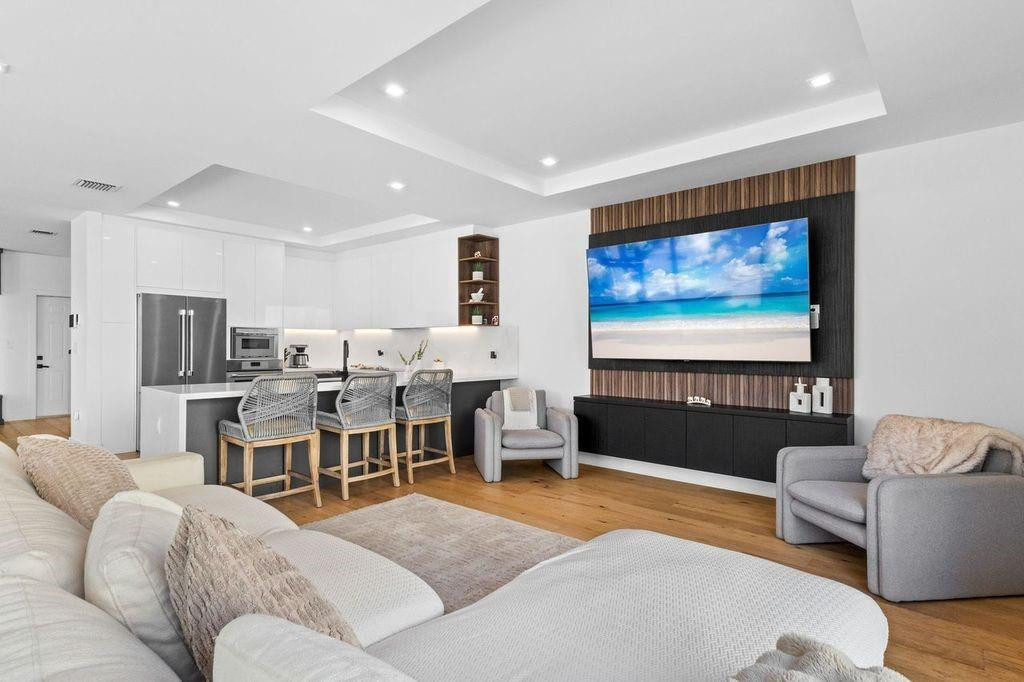 705 SW 8th Terrace