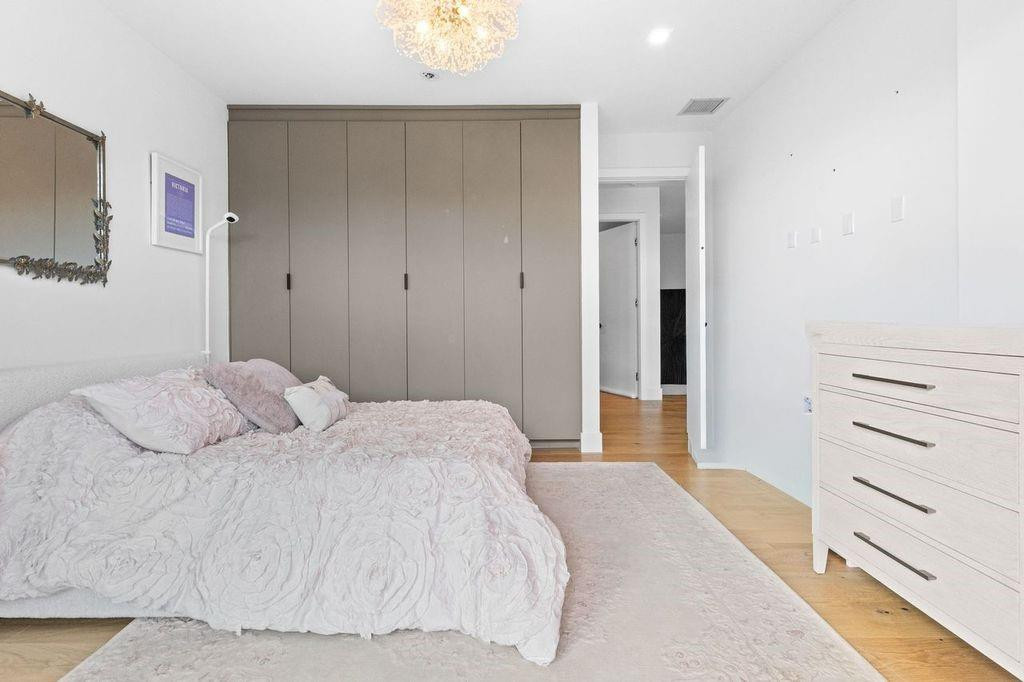 705 SW 8th Terrace