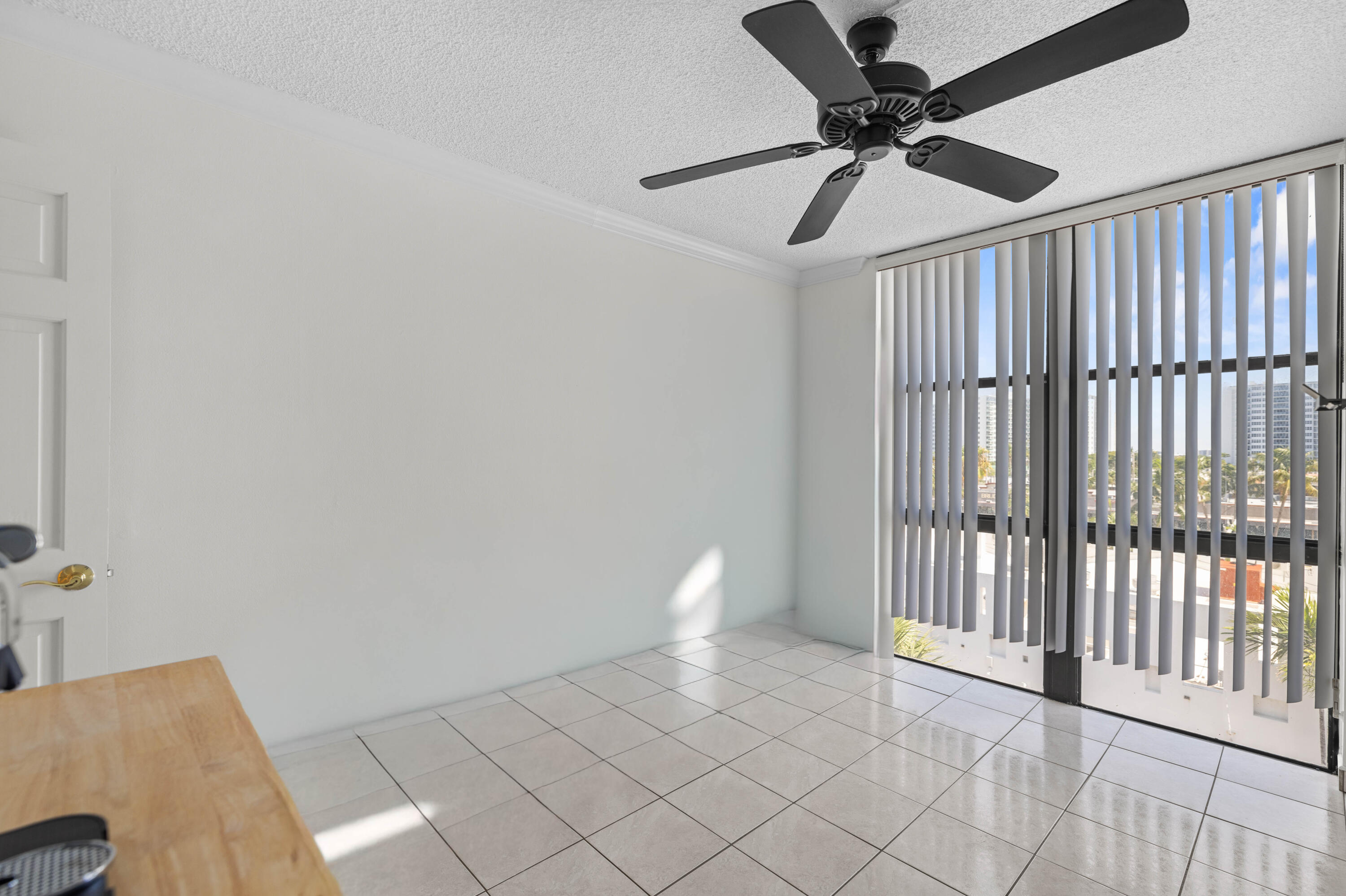 3031 N Ocean Boulevard 507