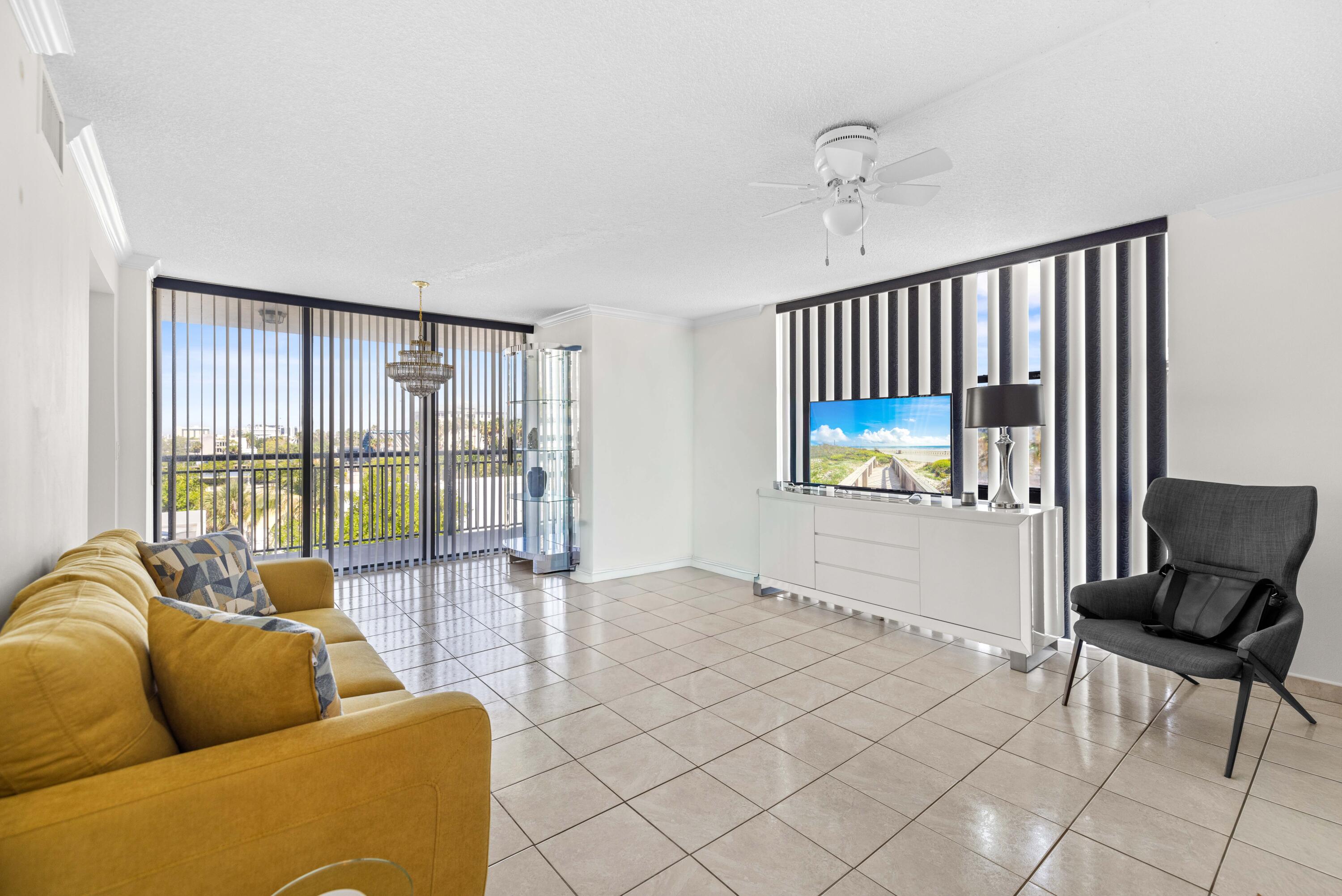 3031 N Ocean Boulevard 507