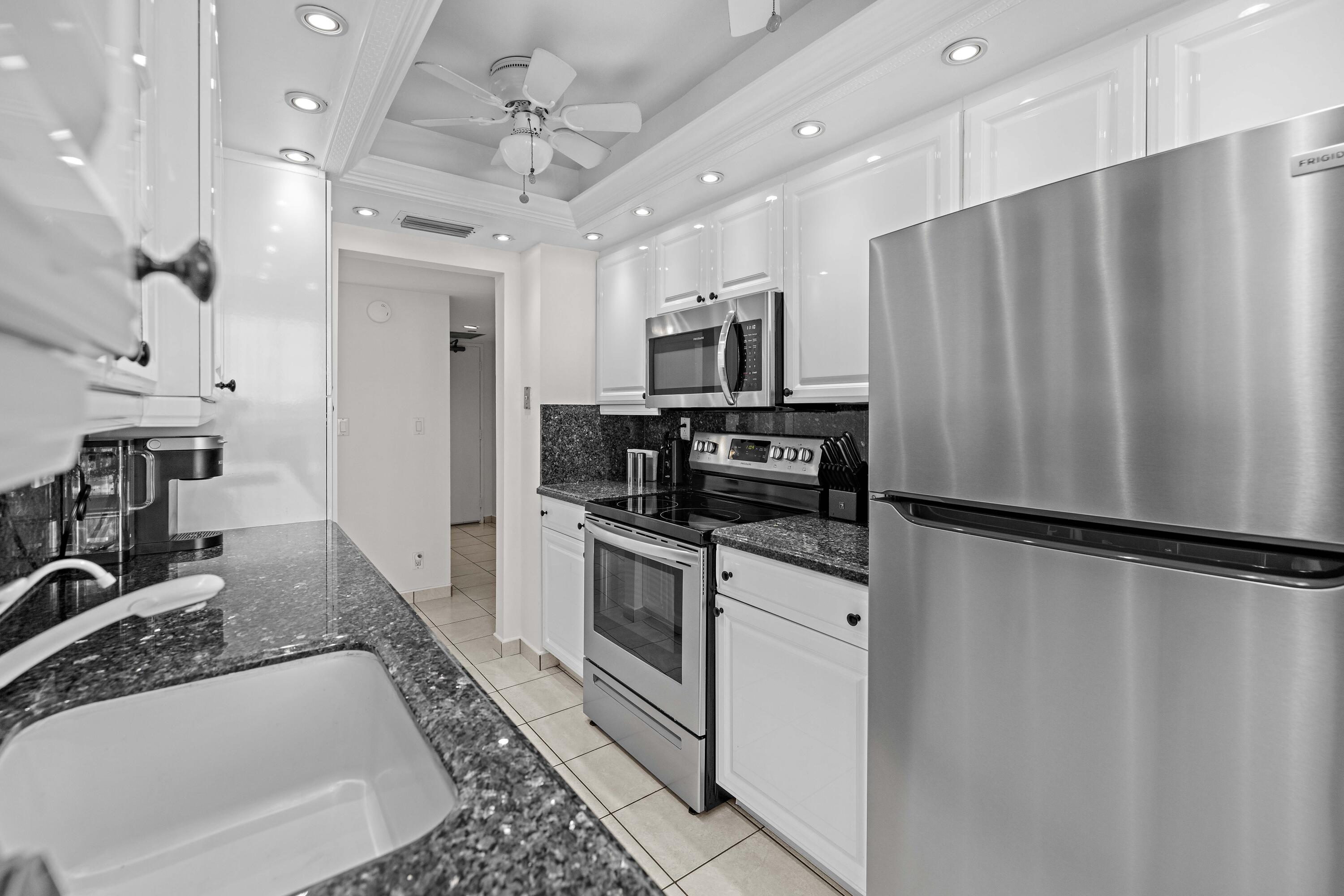 3031 N Ocean Boulevard 507