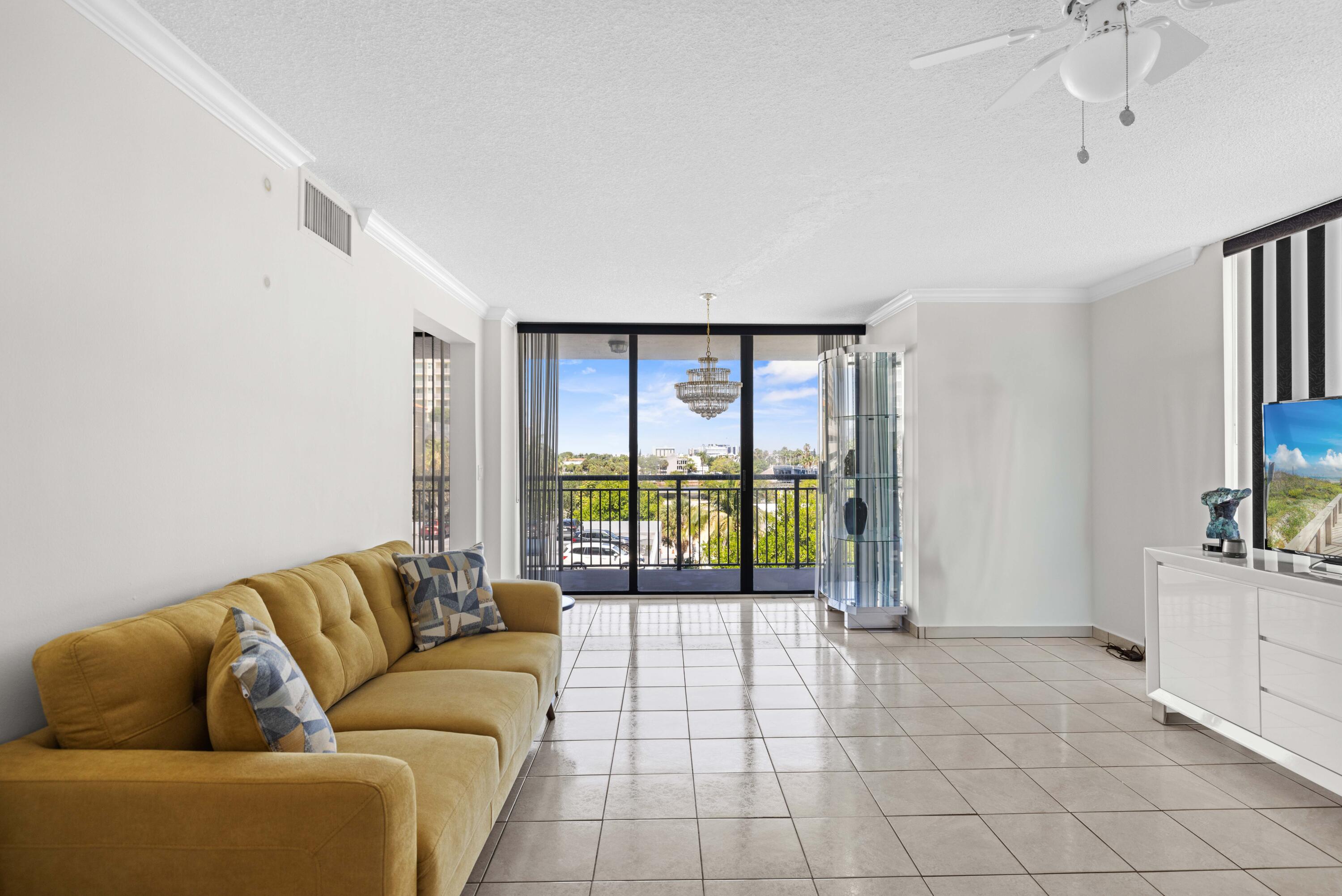3031 N Ocean Boulevard 507