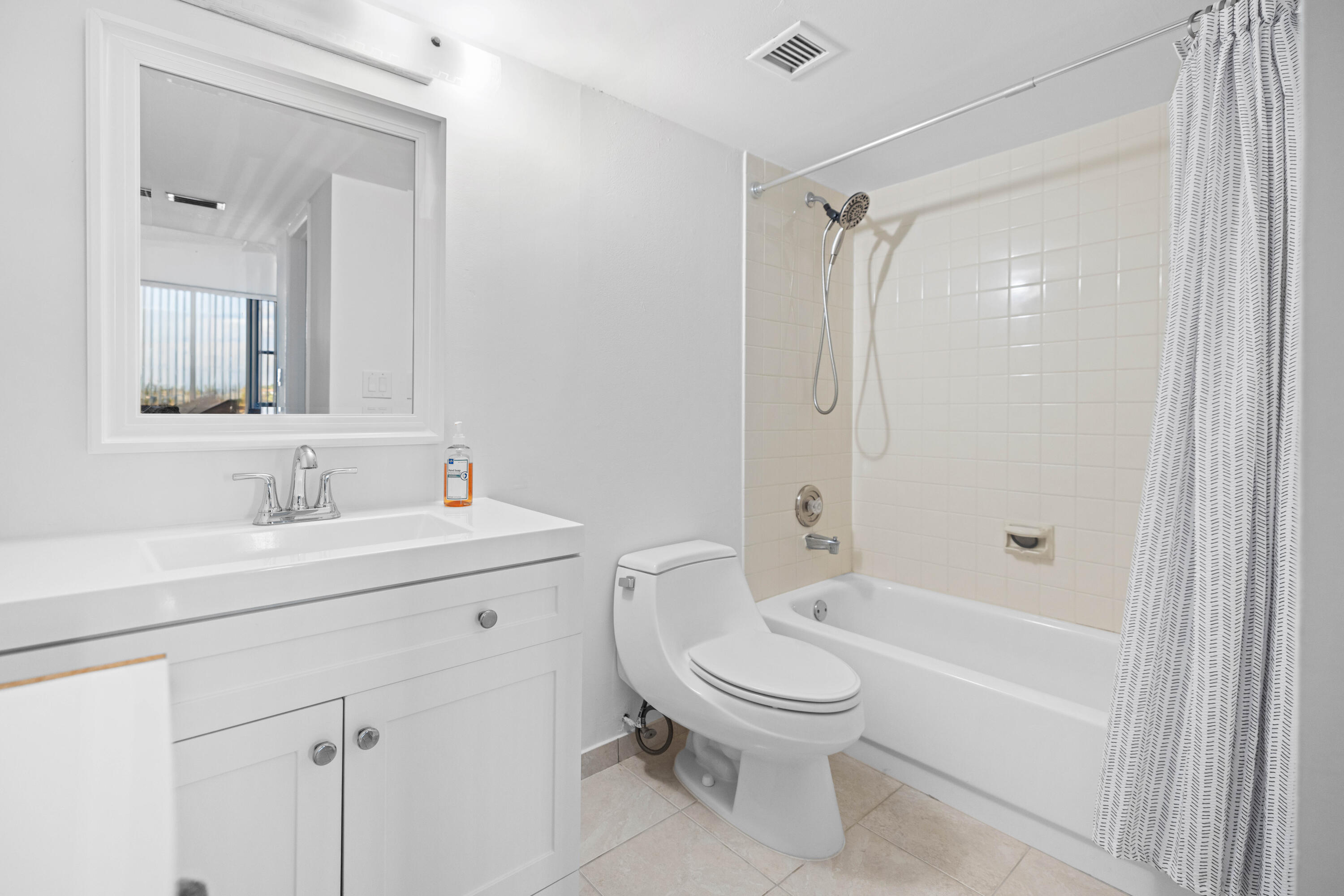 3031 N Ocean Boulevard 507