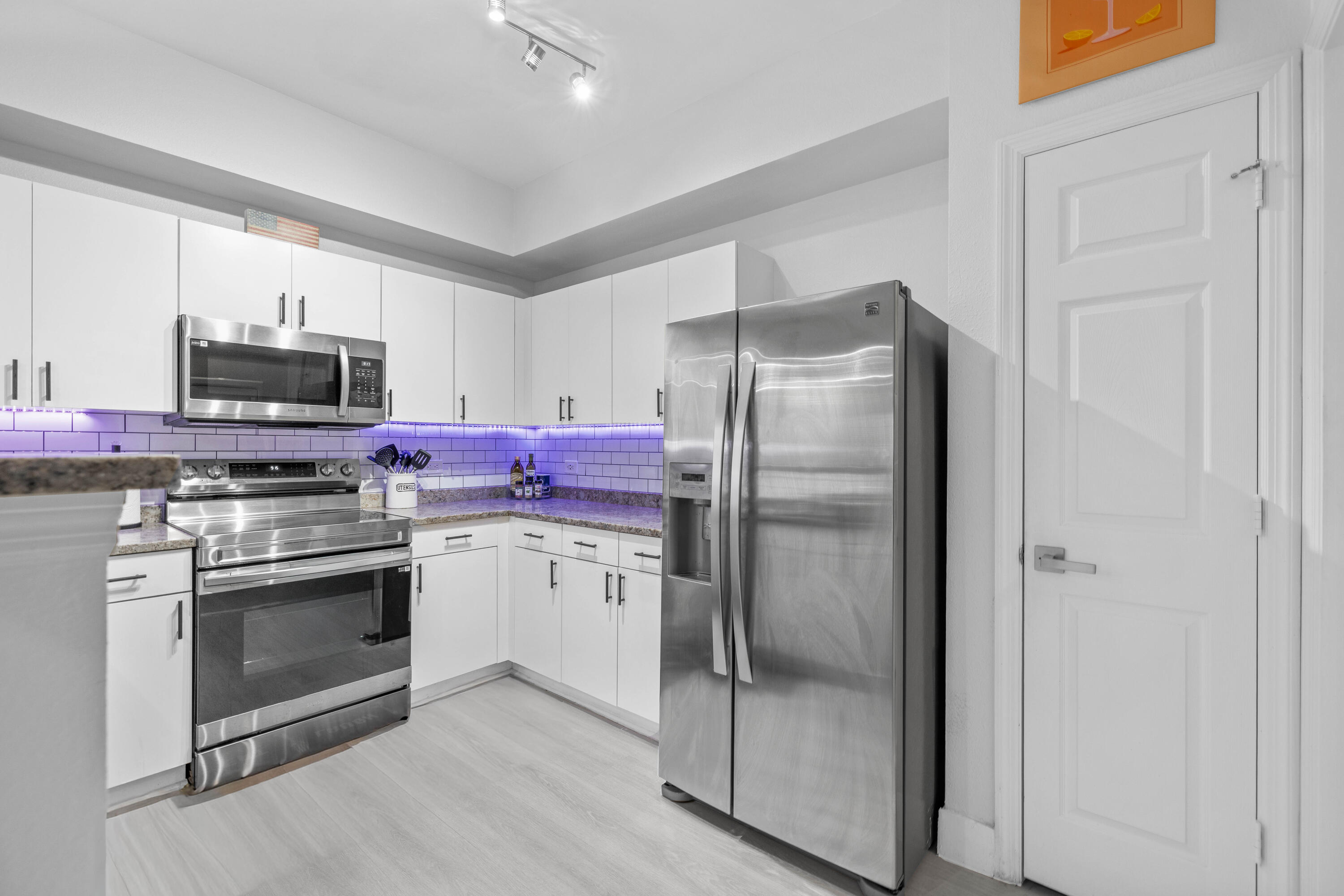 533 NE 3rd Avenue 339