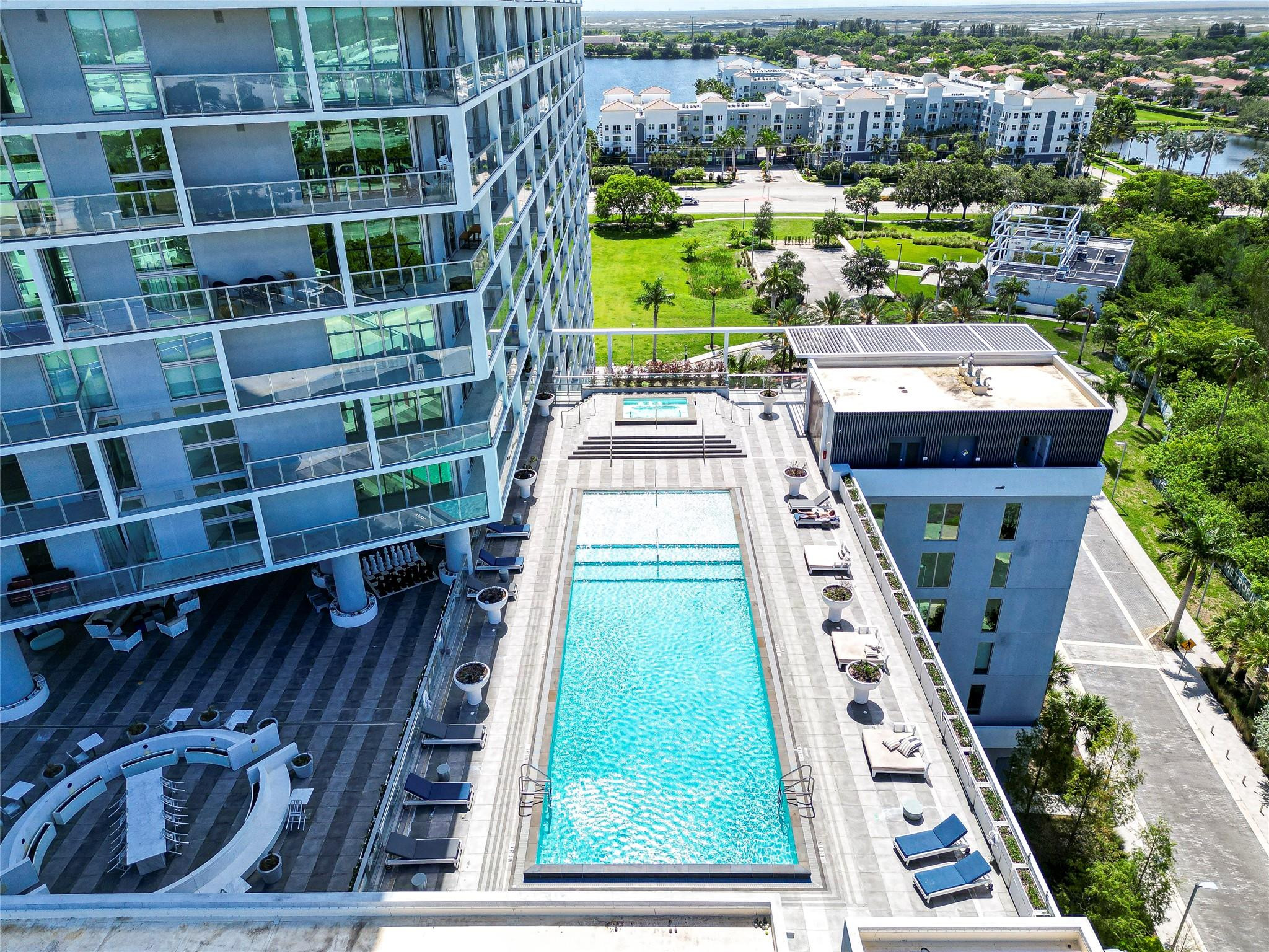 2000 METROPICA Way 216
