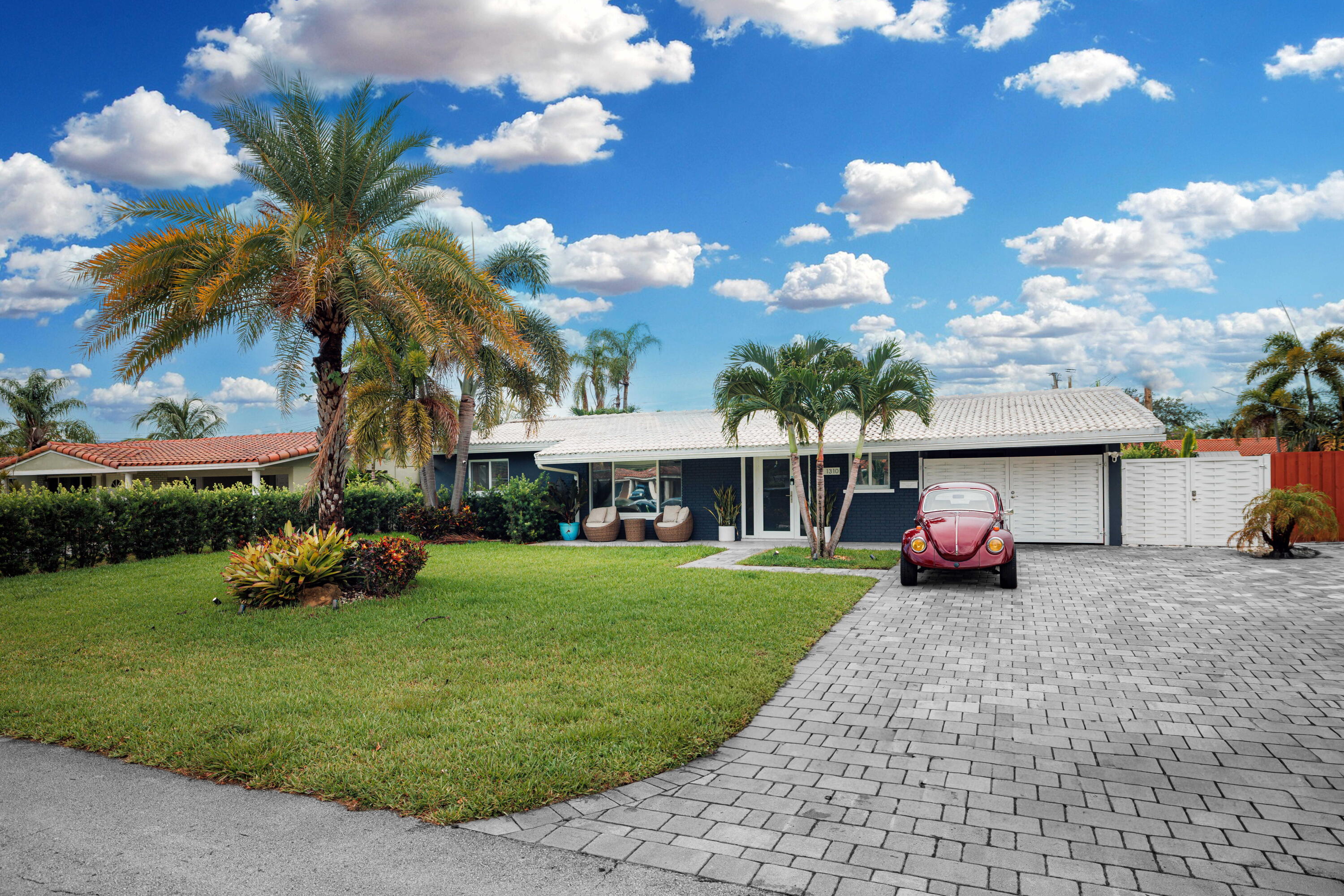 1310 NE 46TH Street