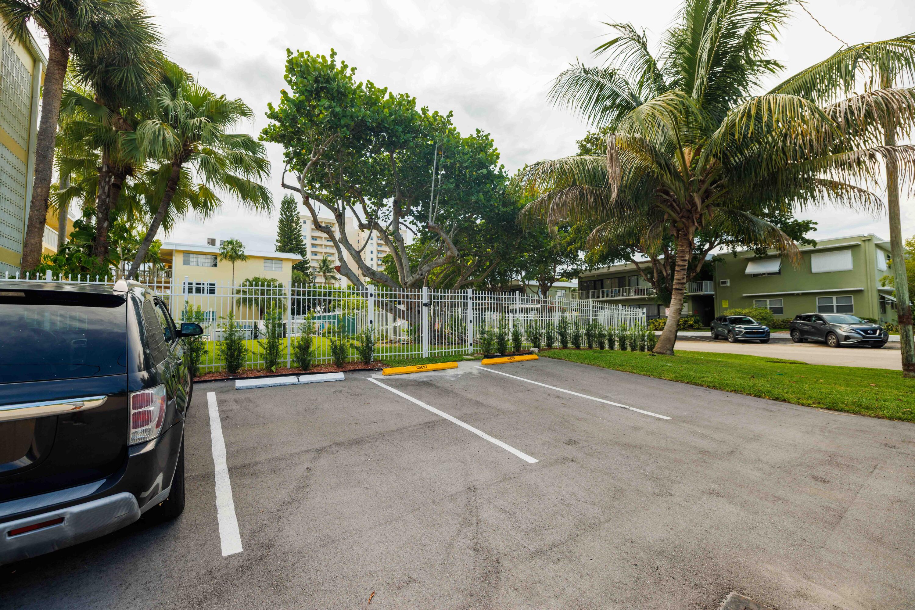 1900 NE 8TH Court 104