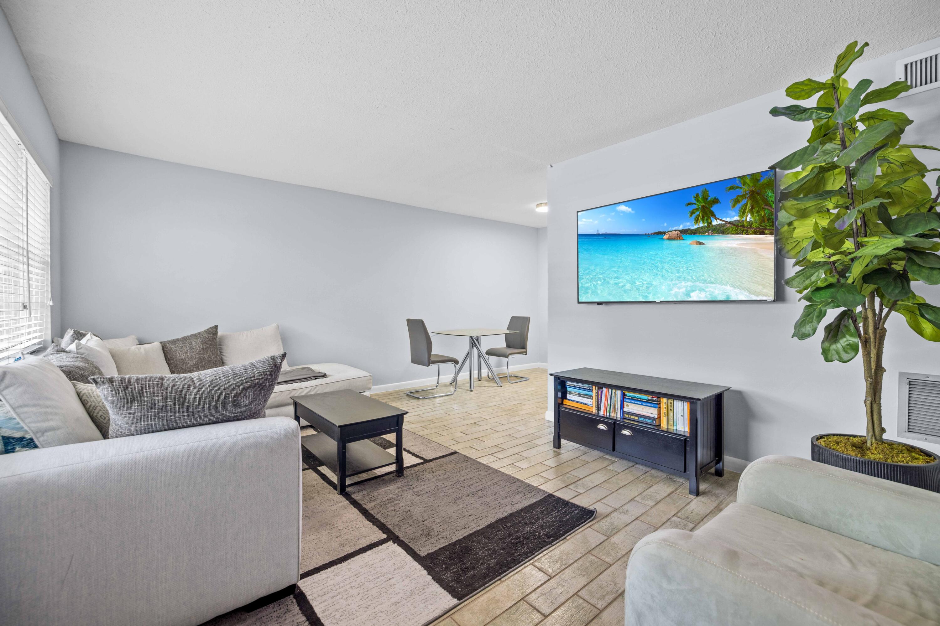 1900 NE 8TH Court 104