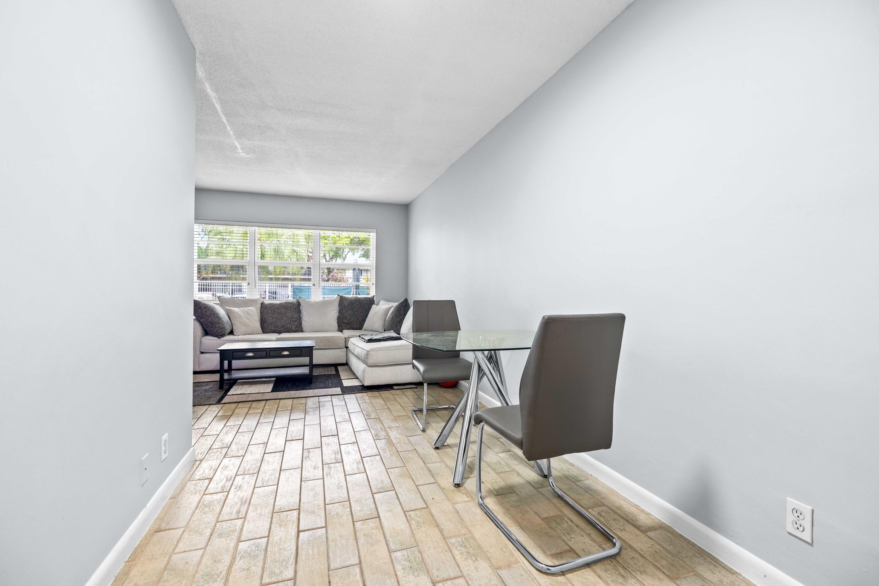 1900 NE 8TH Court 104