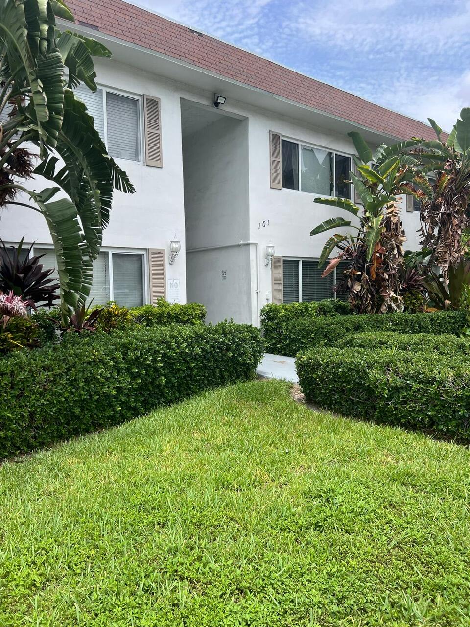 101 SE 6TH Avenue 4