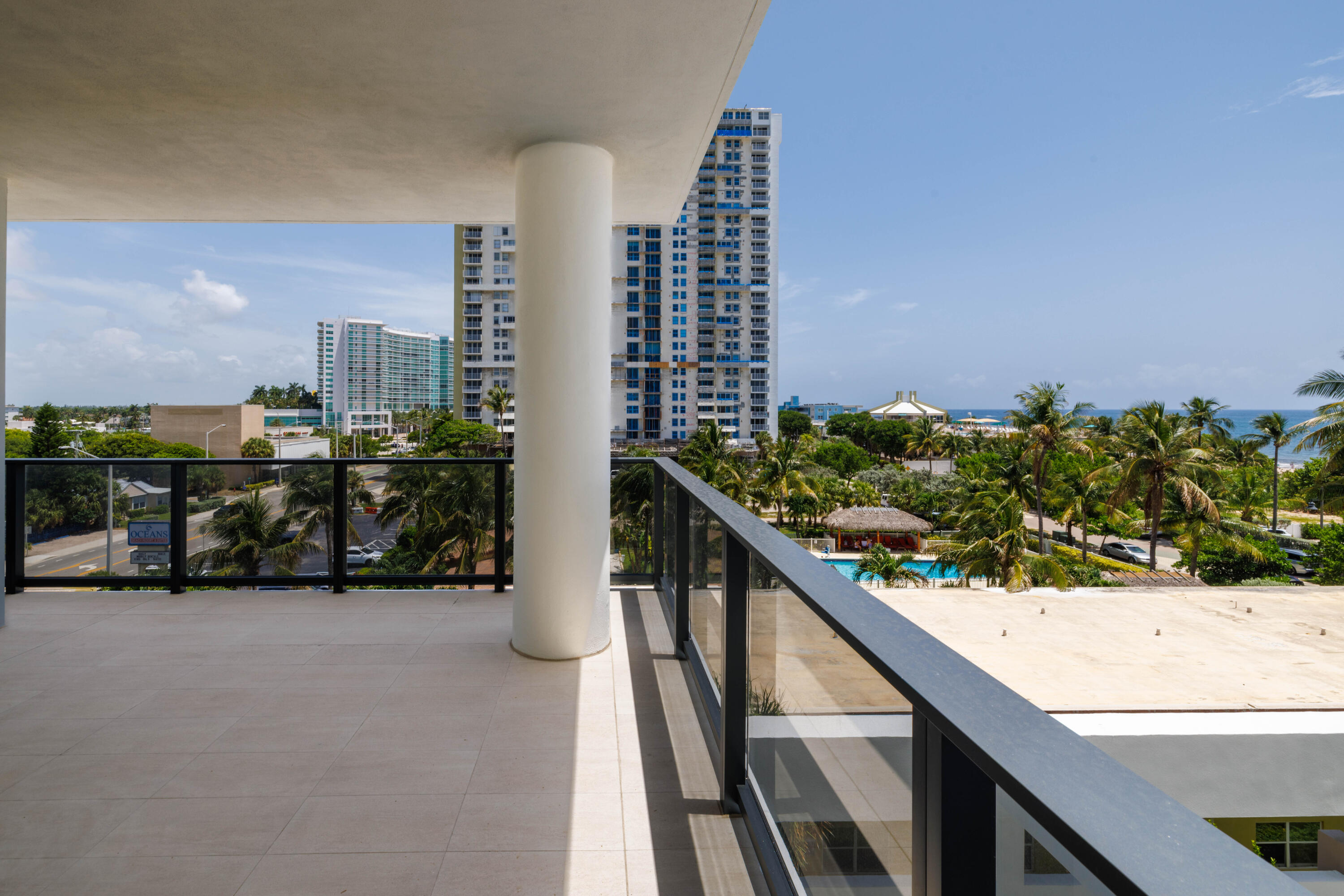 305 BRINY Avenue 406