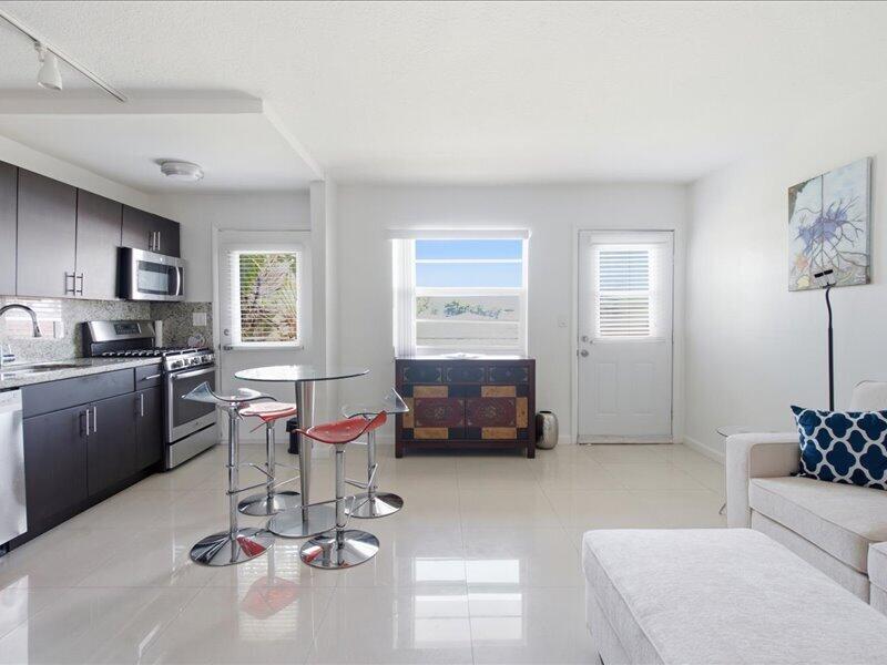 525 Meridian Avenue 305
