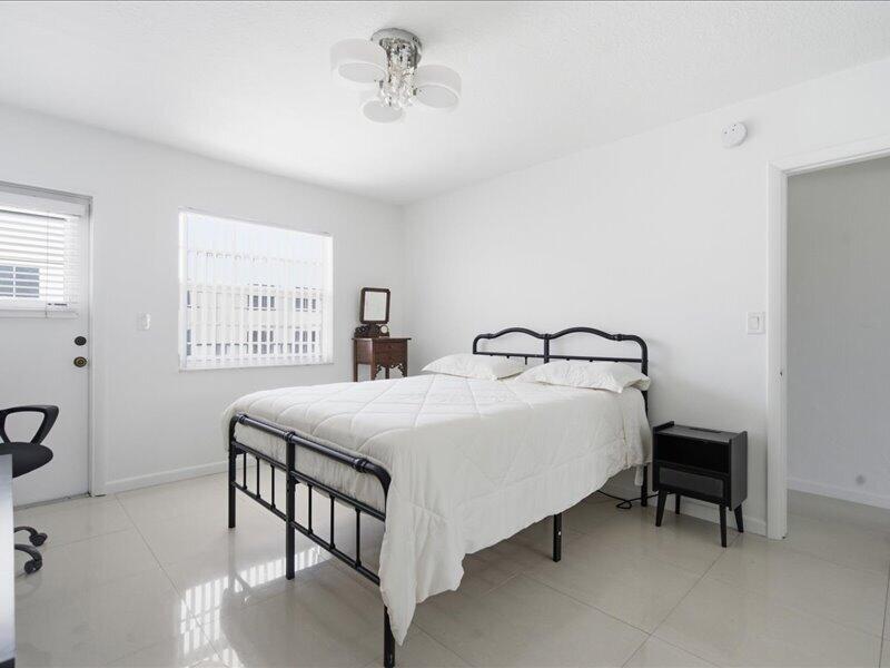 525 Meridian Avenue 305