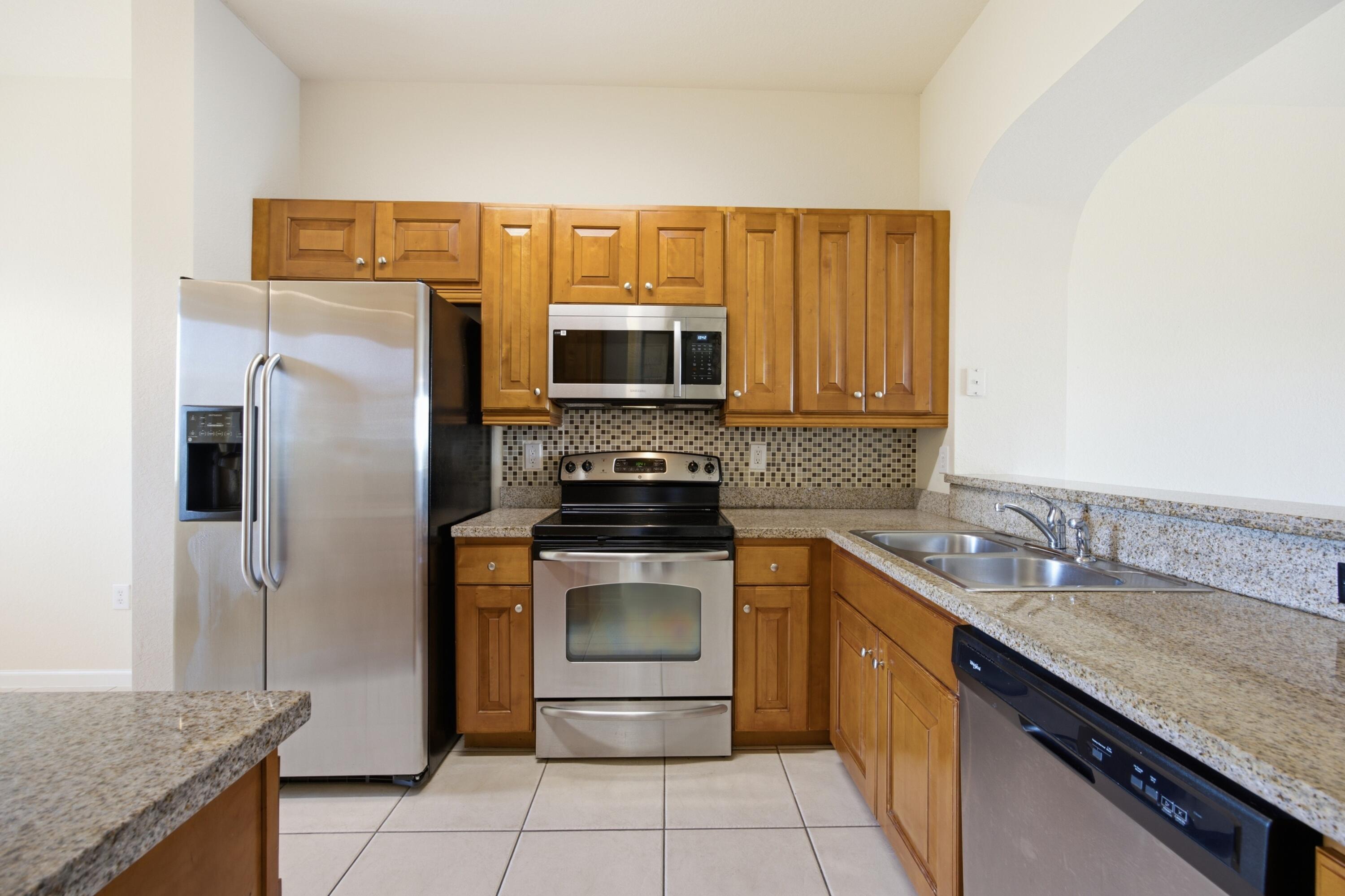 3500 OAKS CLUBHOUSE Drive 510