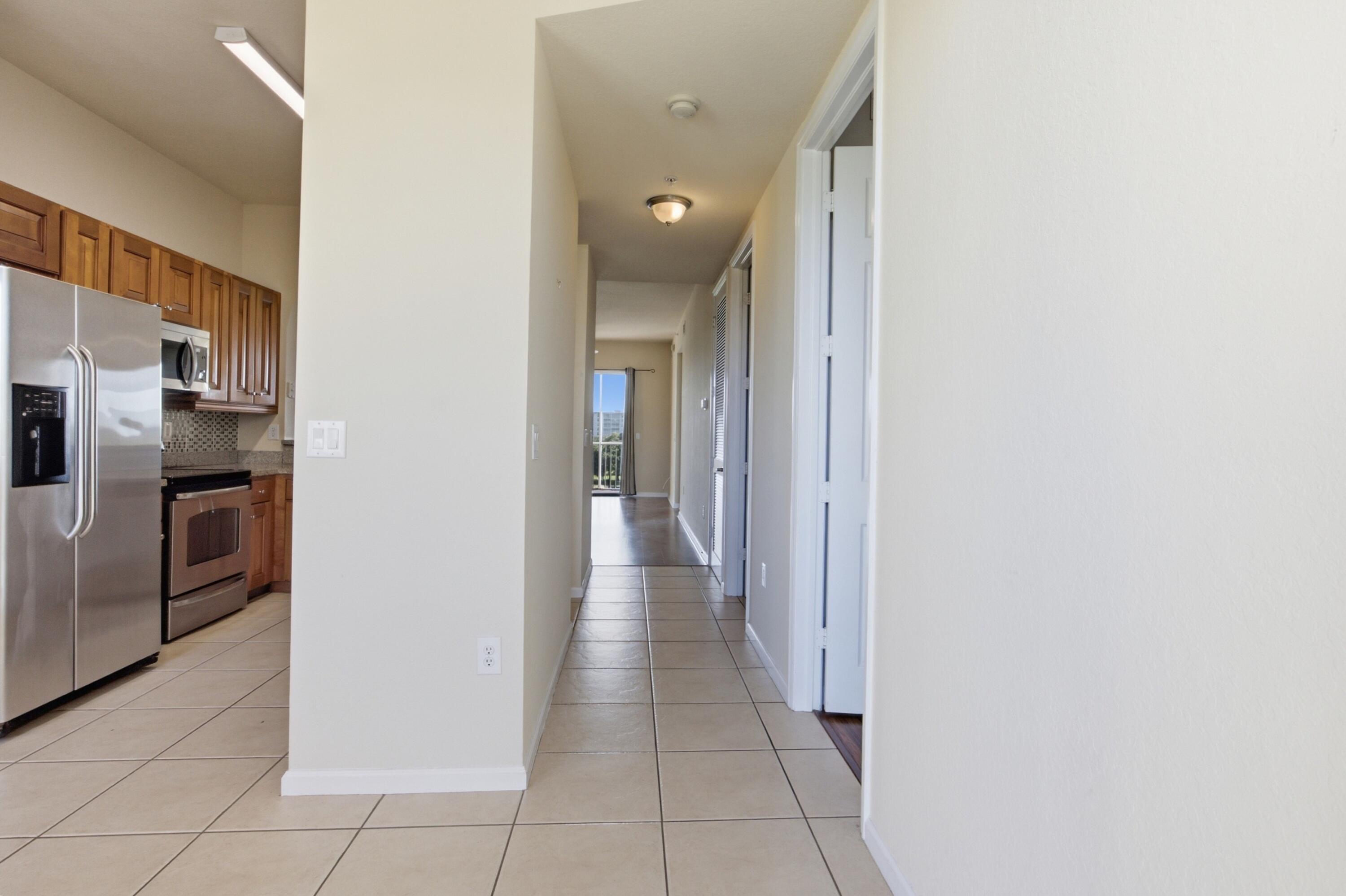 3500 OAKS CLUBHOUSE Drive 510