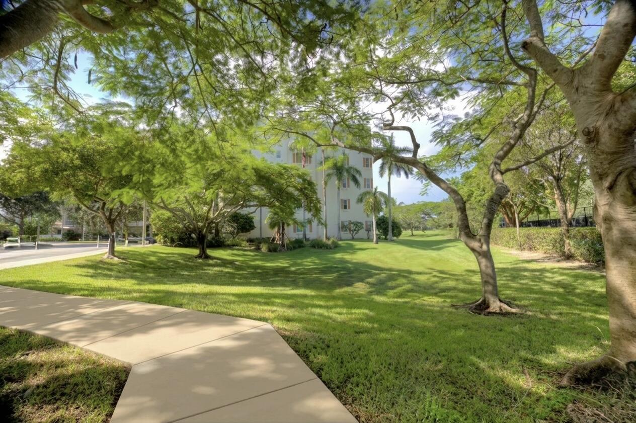 3500 OAKS CLUBHOUSE Drive 510