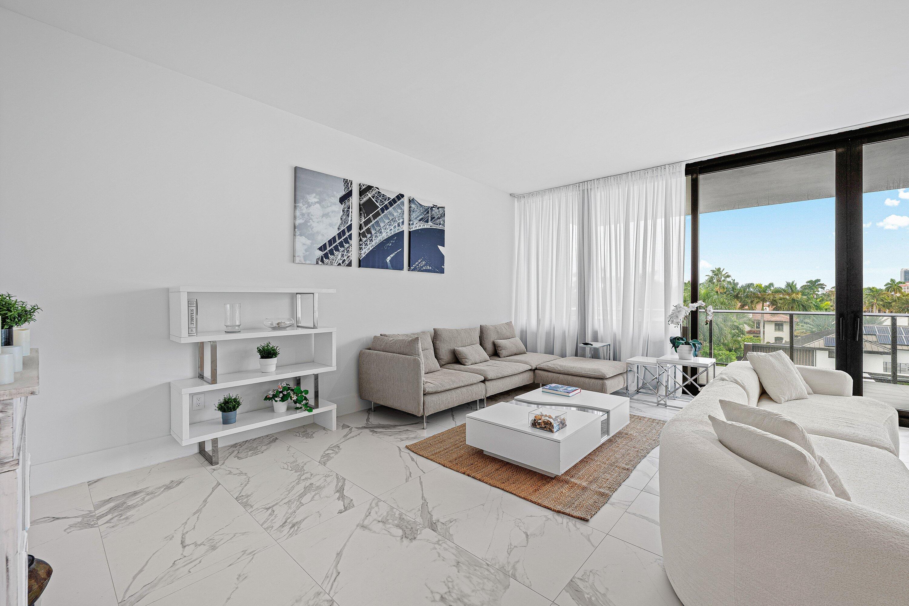 160 Isle Of Venice Drive