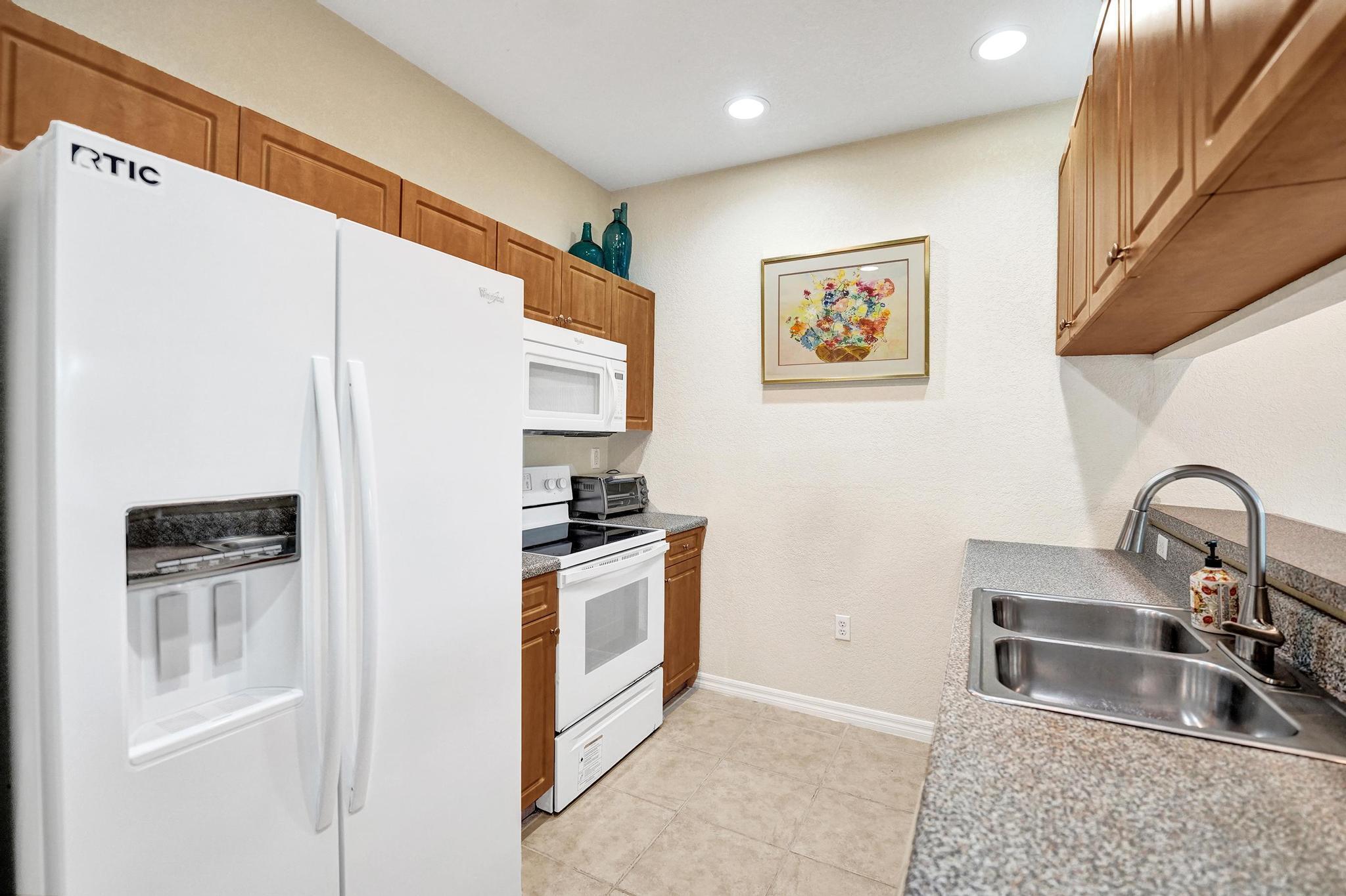 852 NW 9TH Street
