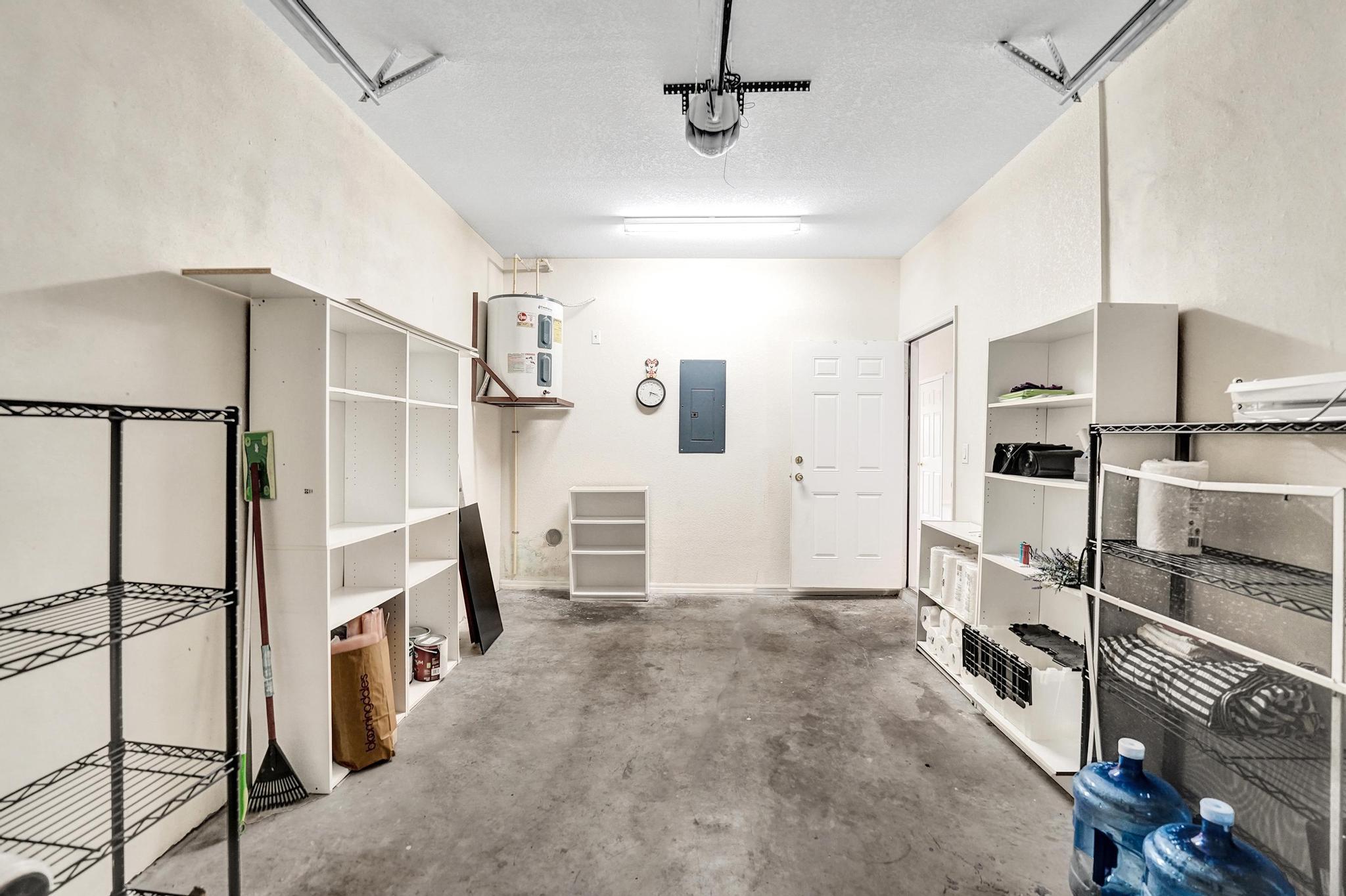 852 NW 9TH Street