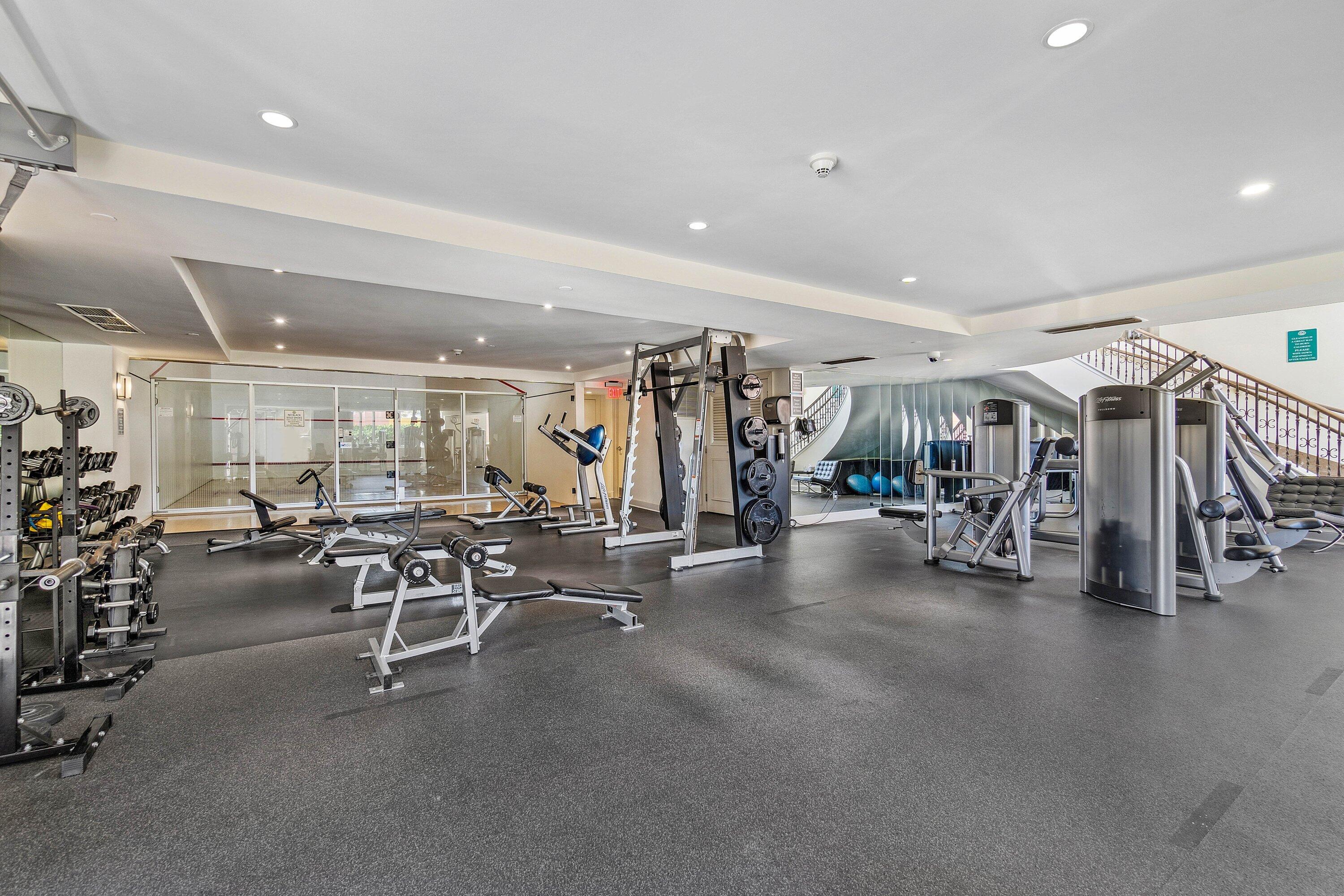 2100 N Ocean Boulevard 19A