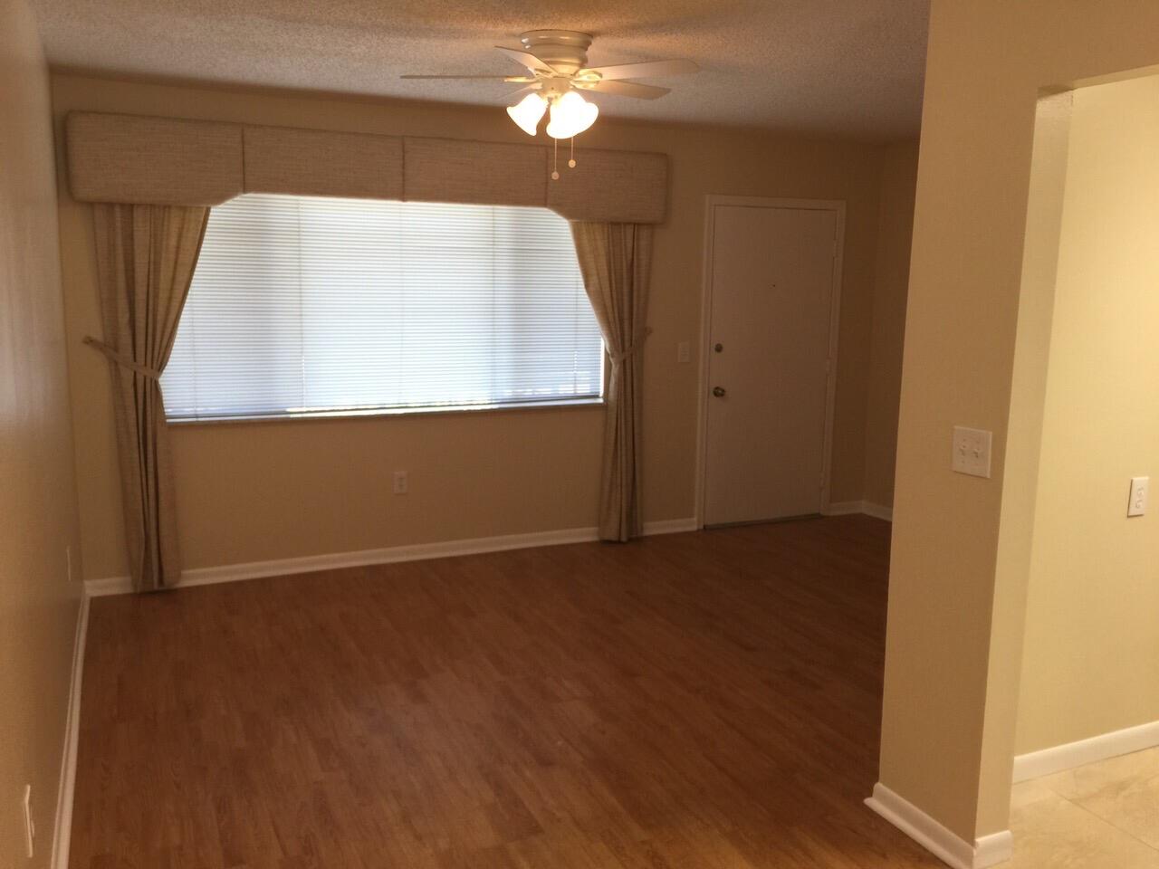 2878 DONNELLY Drive 207